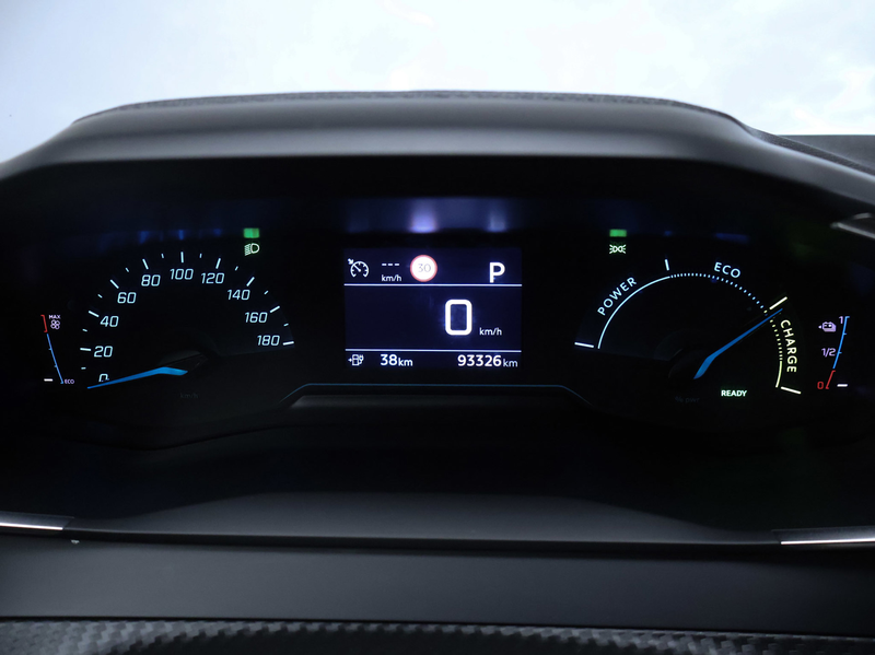 Peugeot e-2008 EV Blue Lease Active 50 kWh Sport (APPLE CARPLAY,N — photo 7