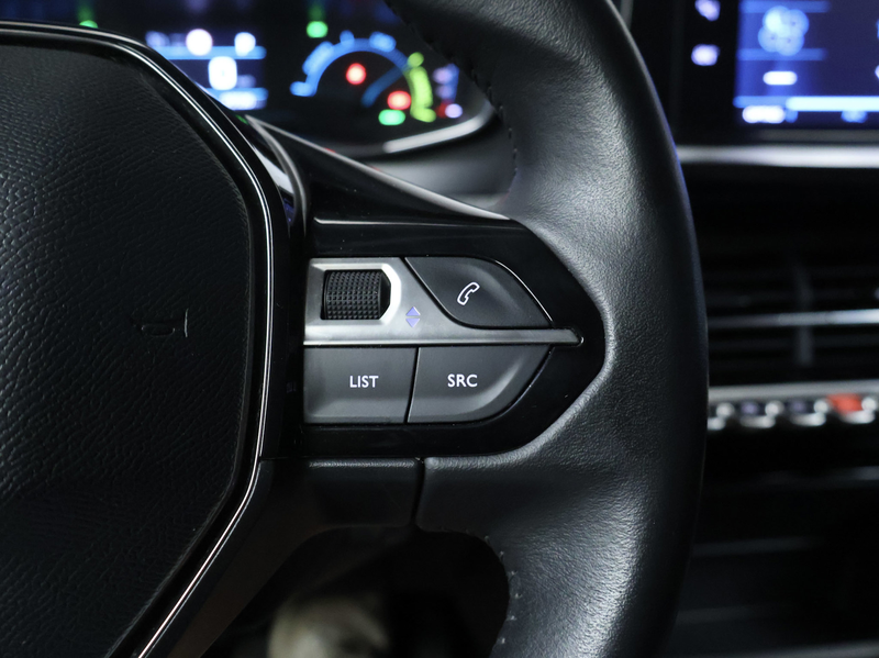 Peugeot e-2008 EV Blue Lease Active 50 kWh Sport (APPLE CARPLAY,N — photo 11