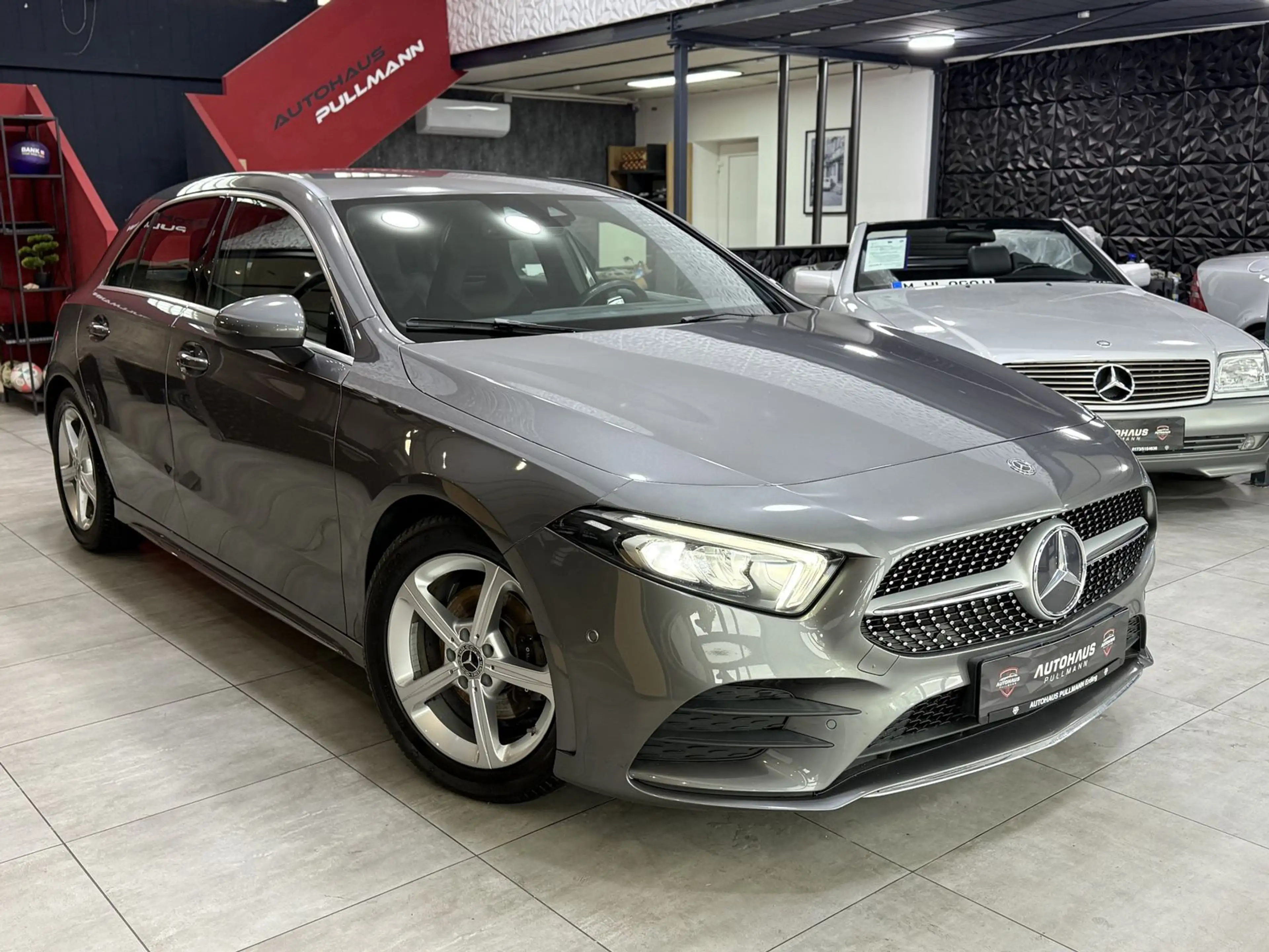 Mercedes-Benz A 200 A 200 AMG LINE *RÜCKFAHRK.*LED*TEMPOMAT* — photo 3