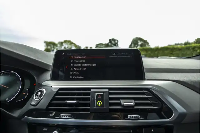 BMW X3 view 28