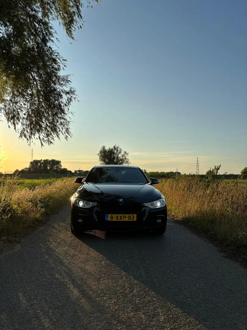 BMW 316 Executive Zwart - 2