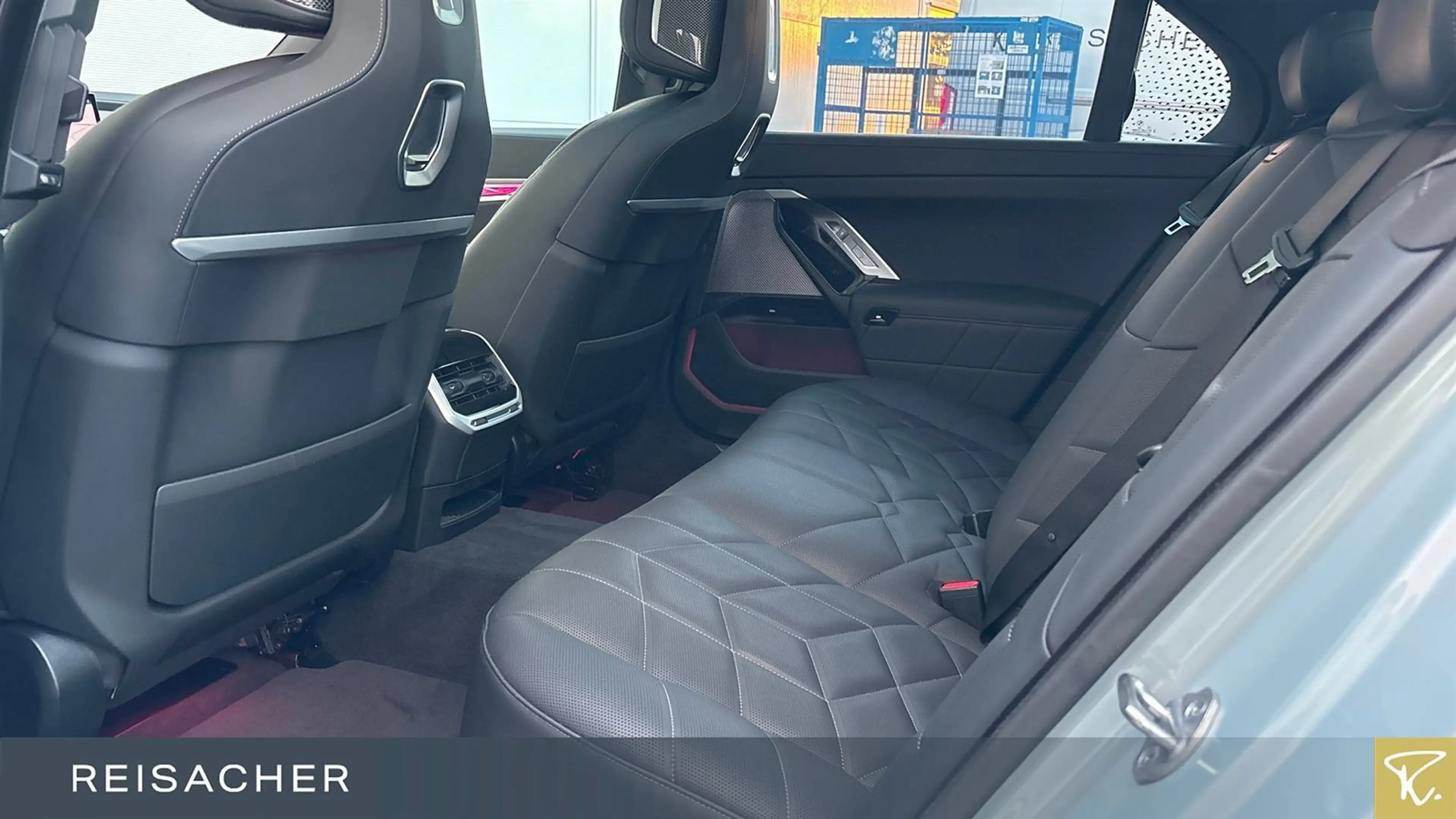 BMW i7 xDrive60 Lim M Sport PRO,DAPro.SitzKlimaMassa — photo 8