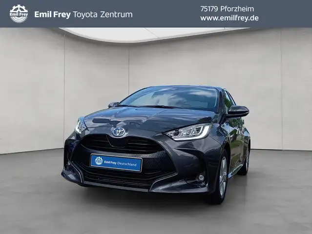 Toyota Yaris Hybrid 1.5 VVT i Team D 'WKR*