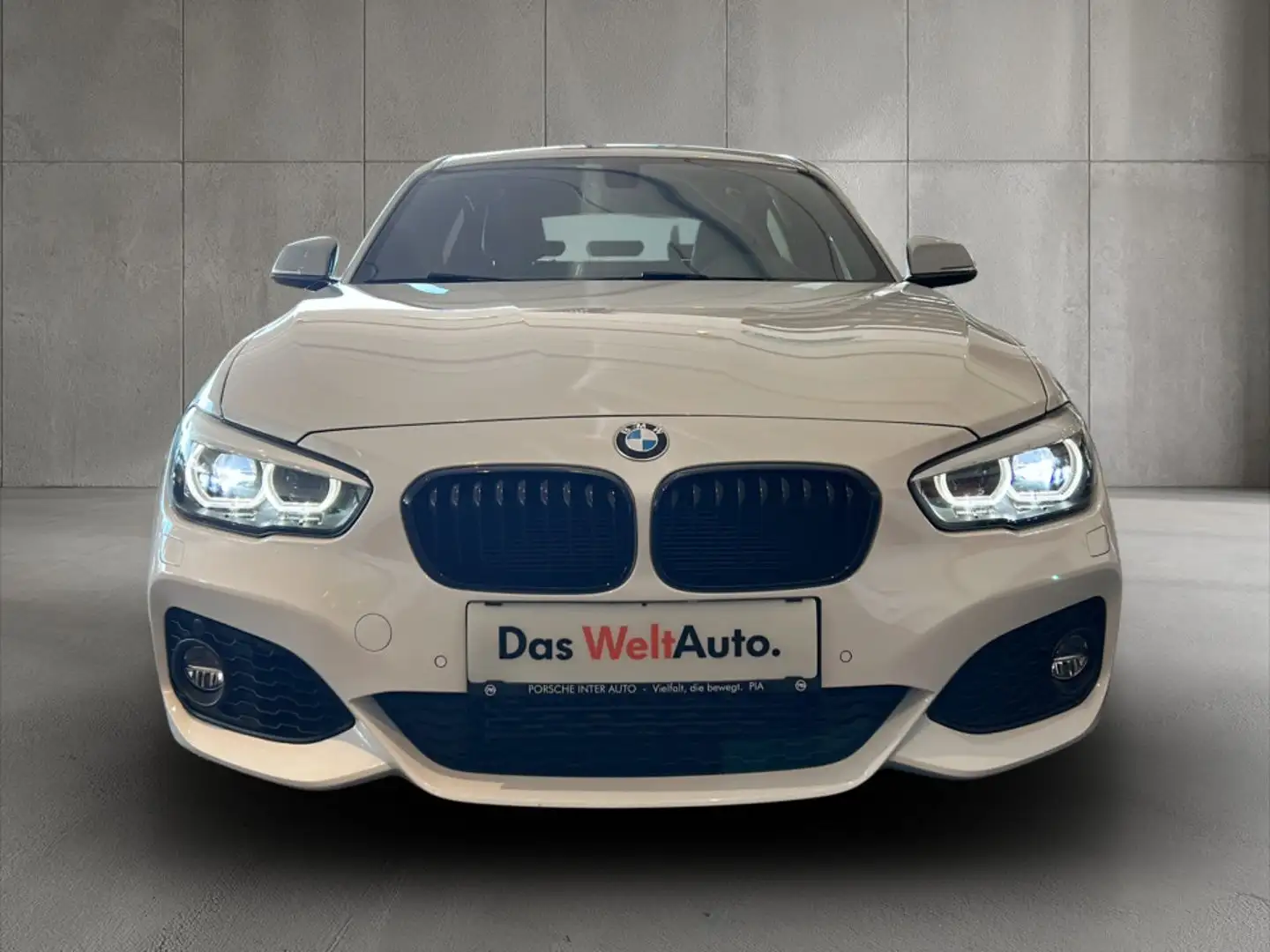 BMW 118 BMW 118i Aut. Weiß - 2