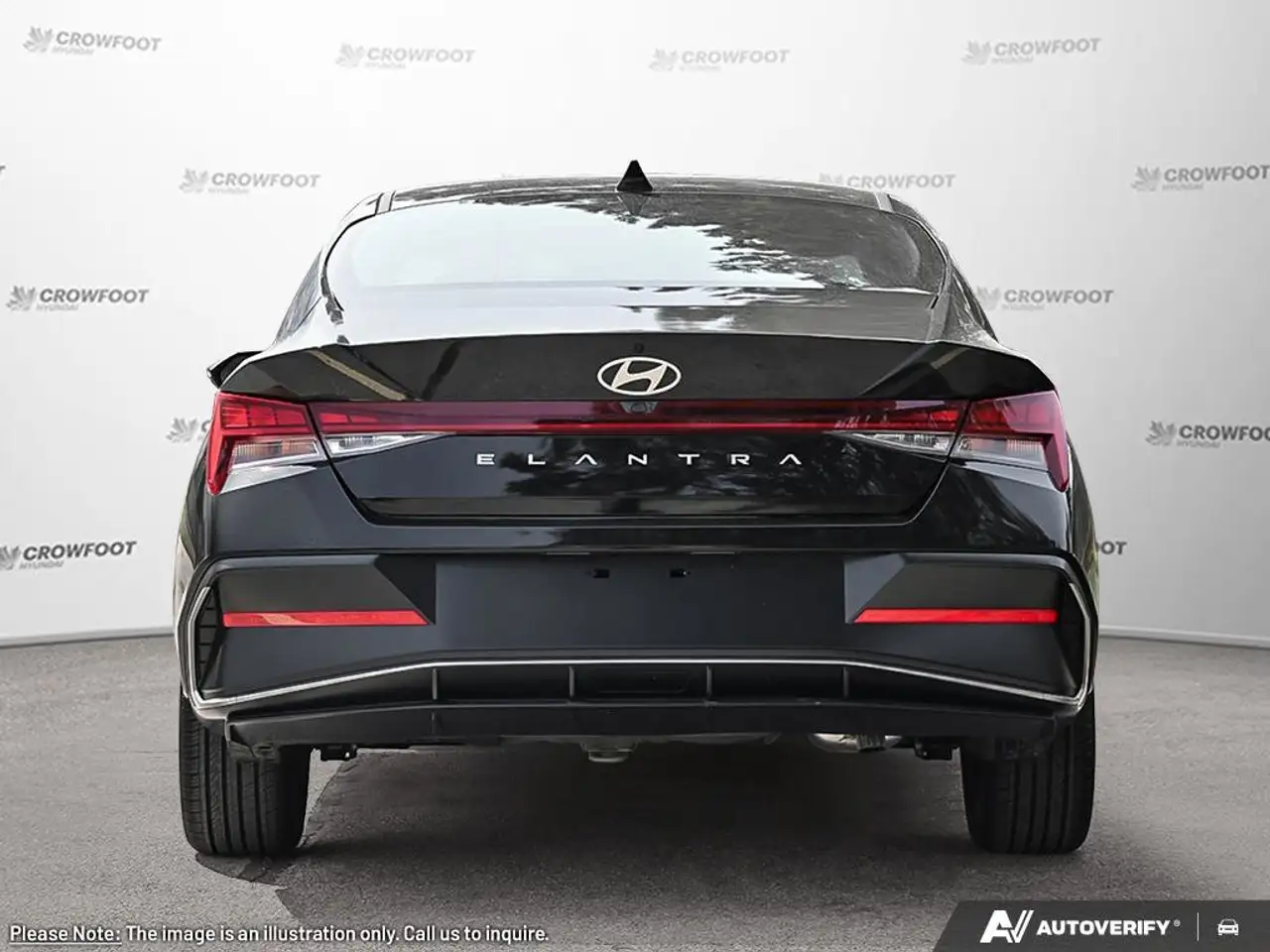 Hyundai ELANTRA photo Hyundai ELANTRA