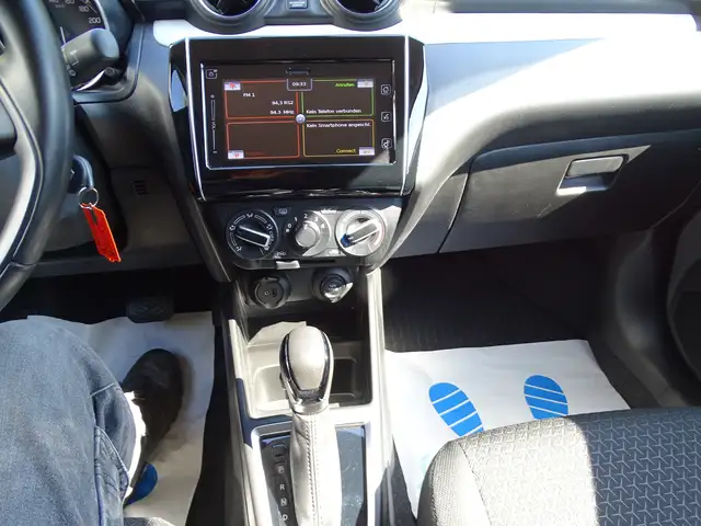 Suzuki Swift view 13