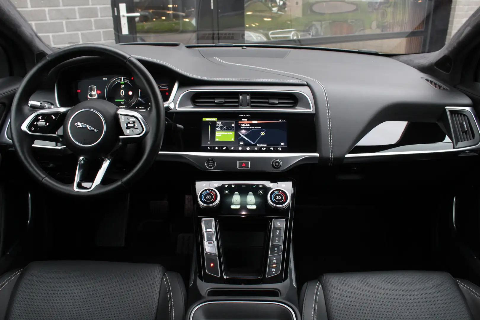 Jaguar I-Pace EV400 First Edition 90 kWh / Meridian / Panoramada Сірий - 2