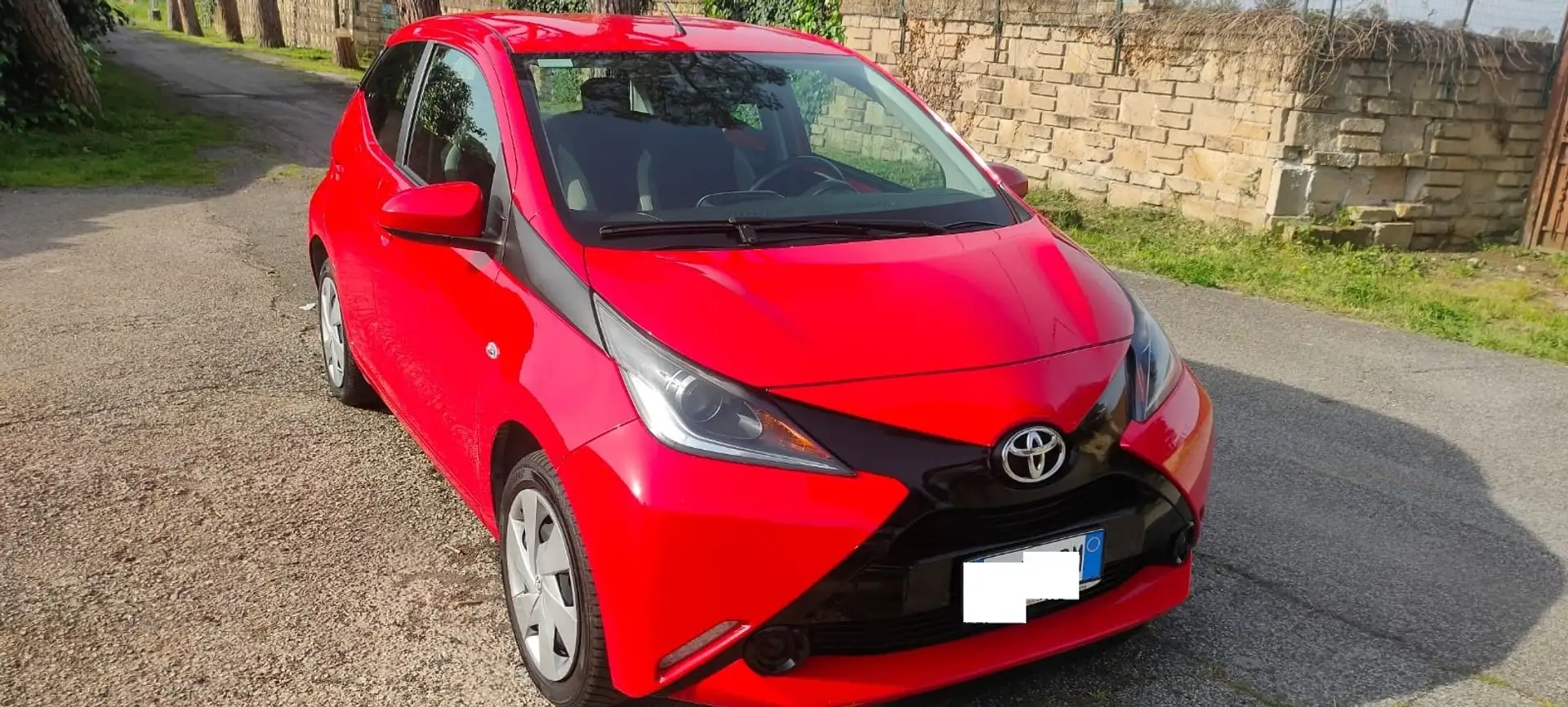 Toyota Aygo Aygo 5p 1.0 KM 99000 - Cruise sensori Ottimo tato! Rouge - 1