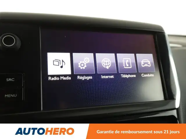 Peugeot 208 view 21