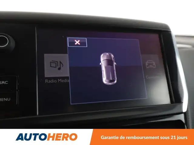 Peugeot 208 view 22