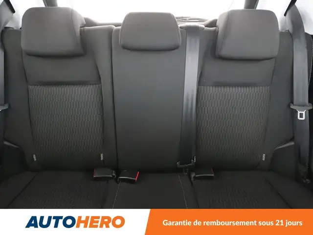 Peugeot 208 view 15
