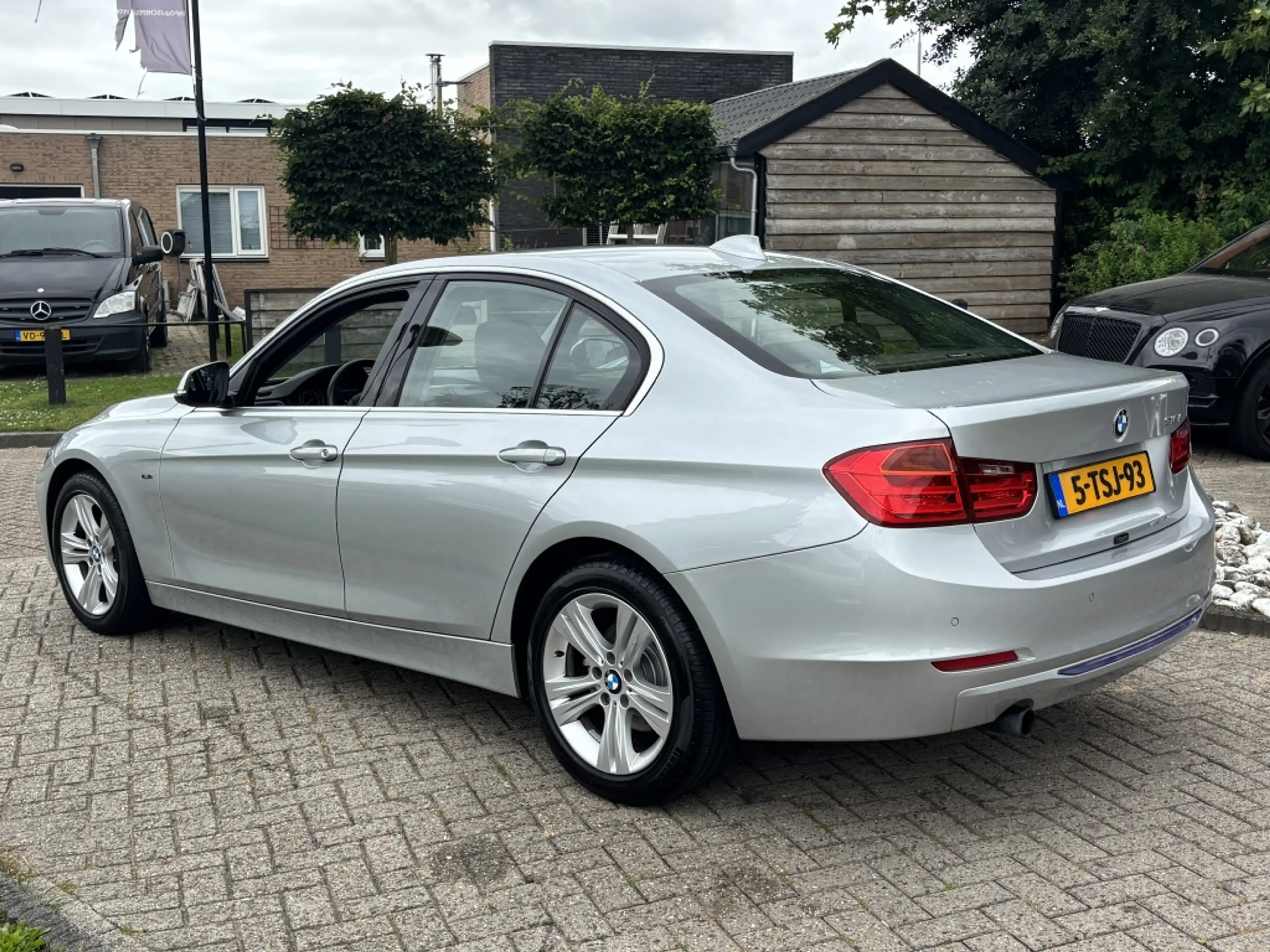 BMW 316 3-serie 316i Executive — photo 6