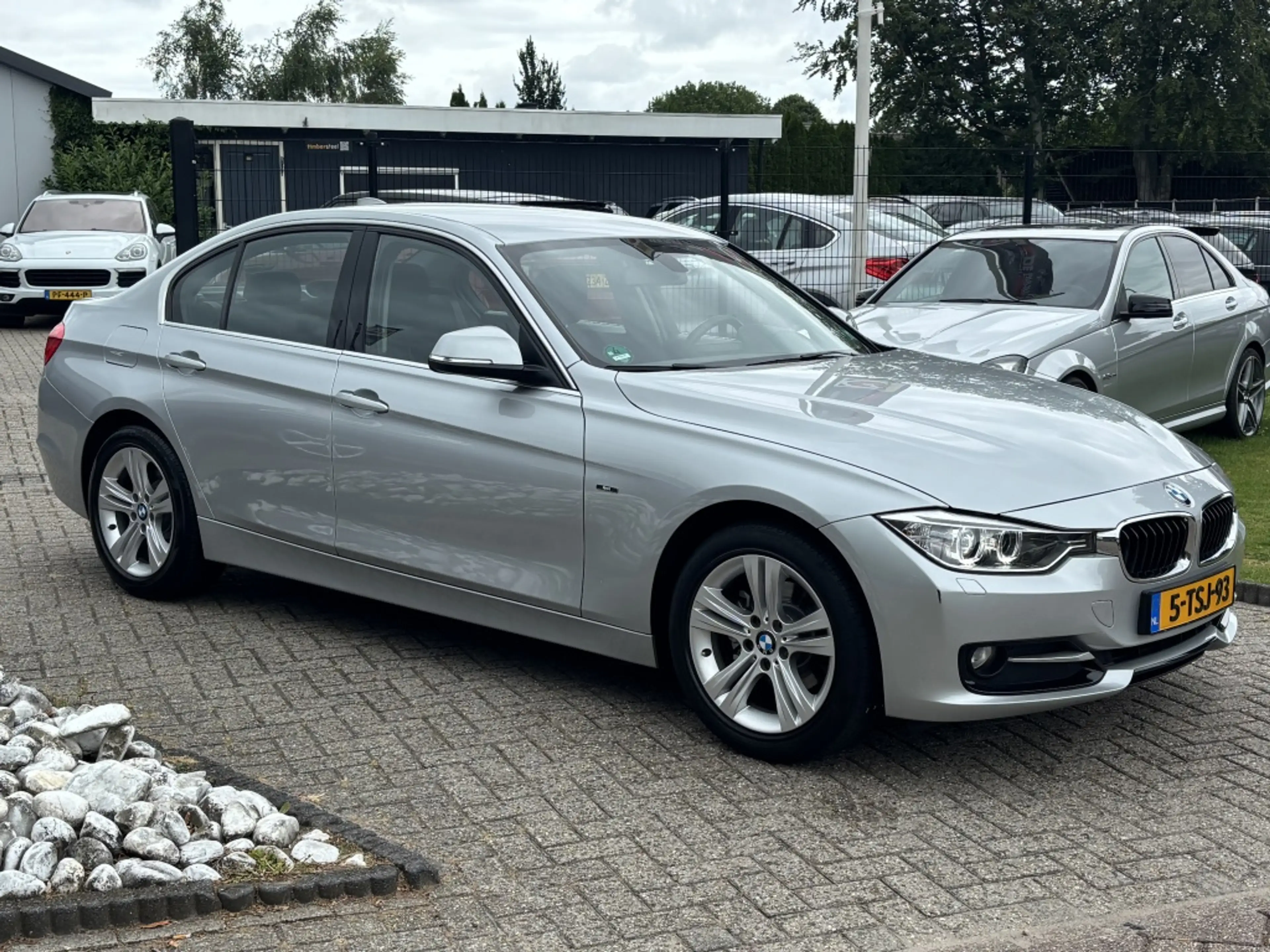 BMW 316 3-serie 316i Executive — photo 3