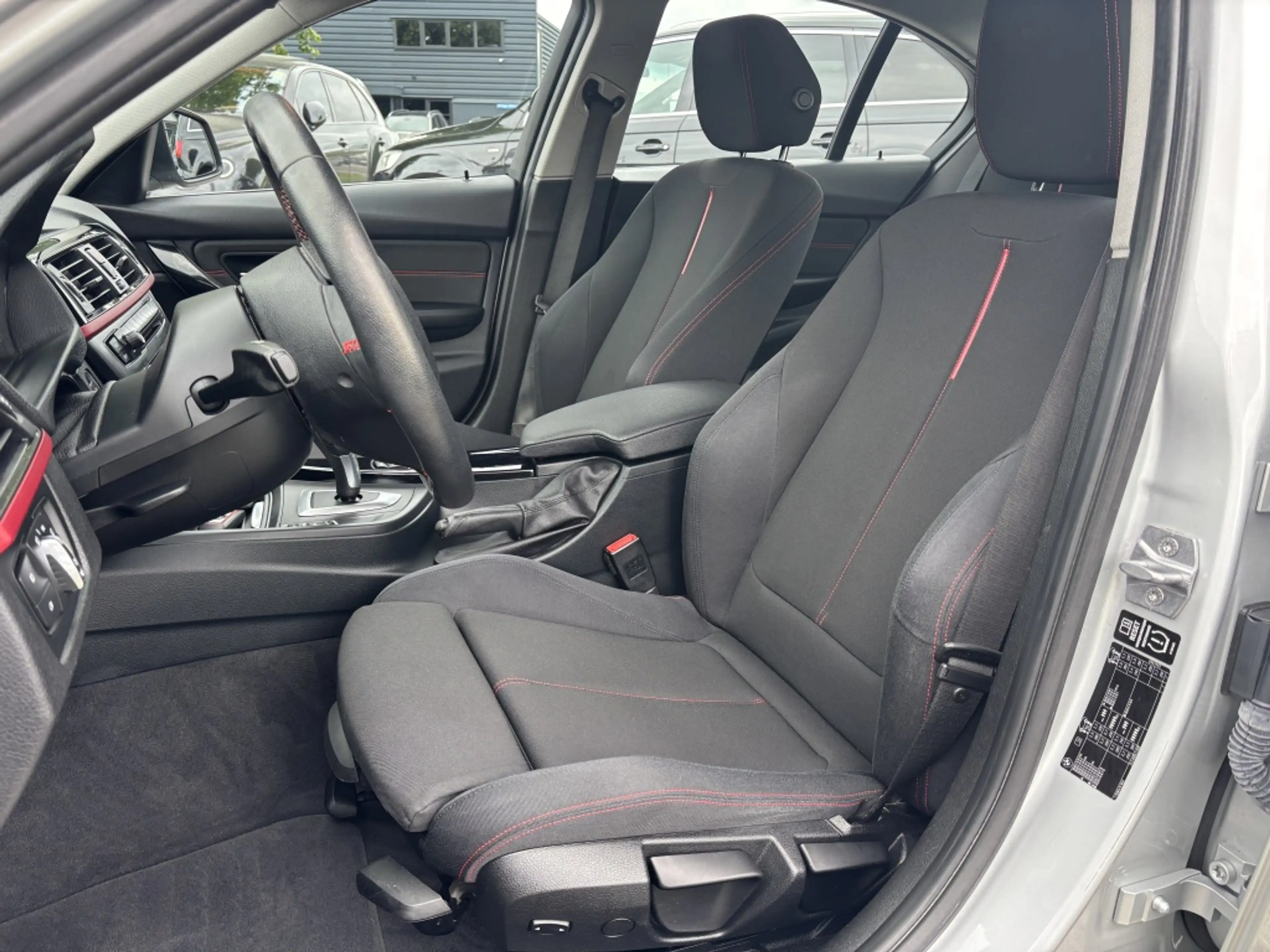 BMW 316 3-serie 316i Executive — photo 12