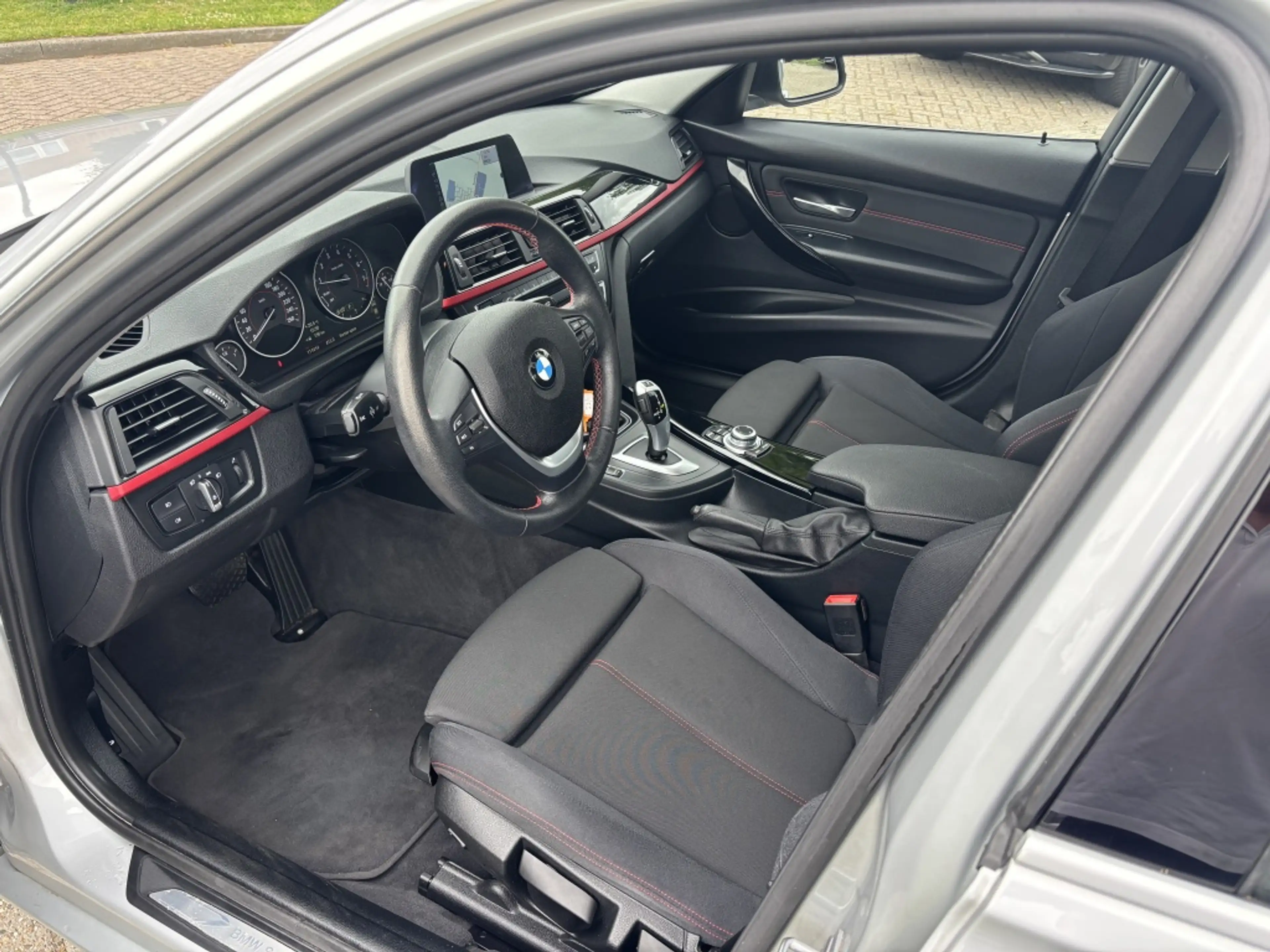 BMW 316 3-serie 316i Executive — photo 11
