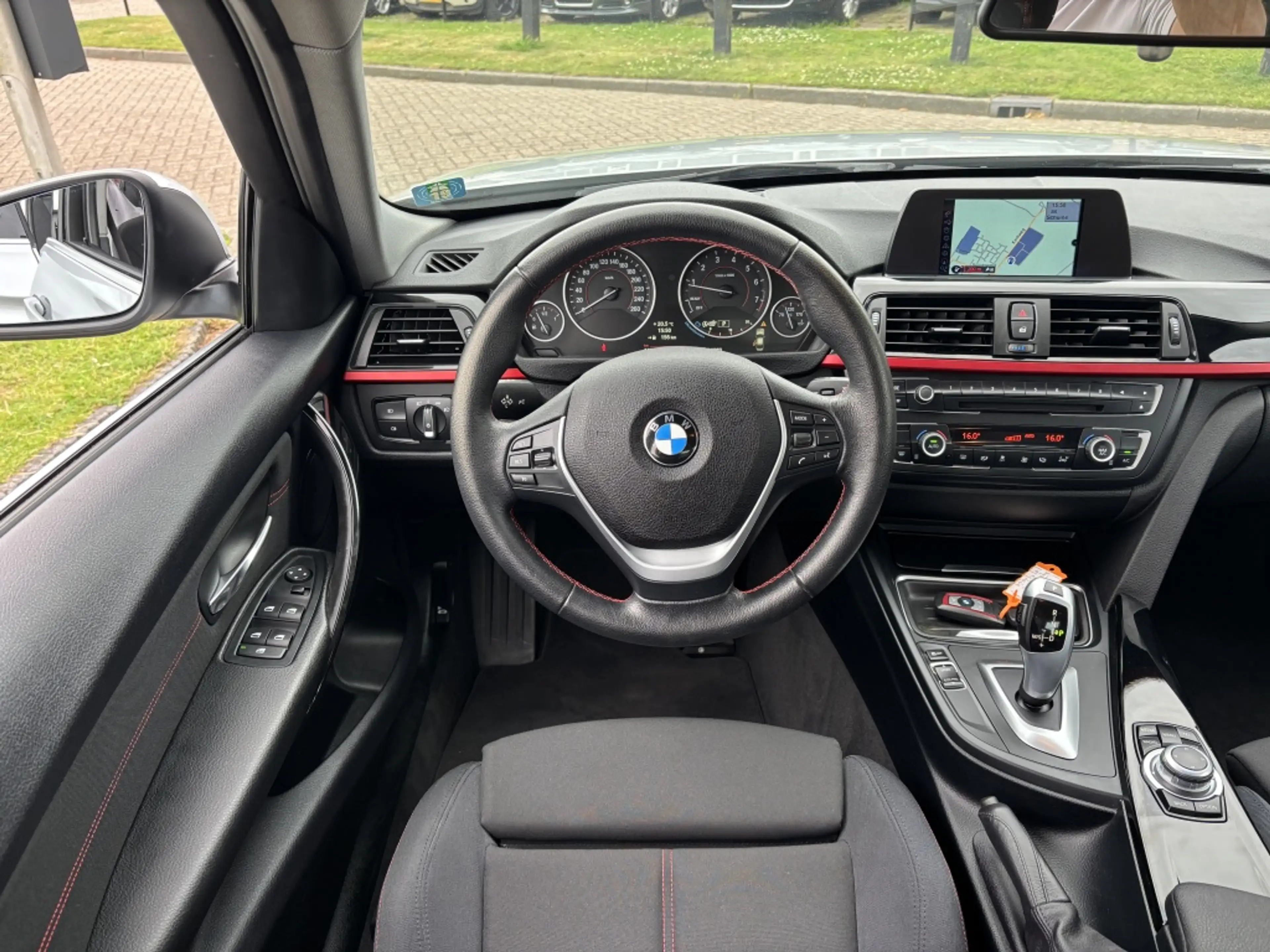 BMW 316 3-serie 316i Executive — photo 10