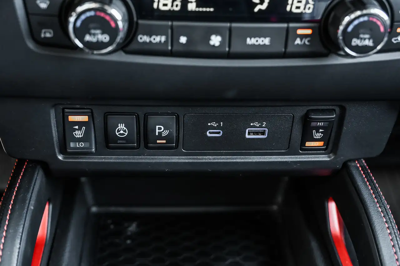 Nissan Frontier снимка Nissan Frontier
