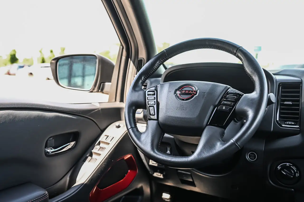 Nissan Frontier снимка Nissan Frontier