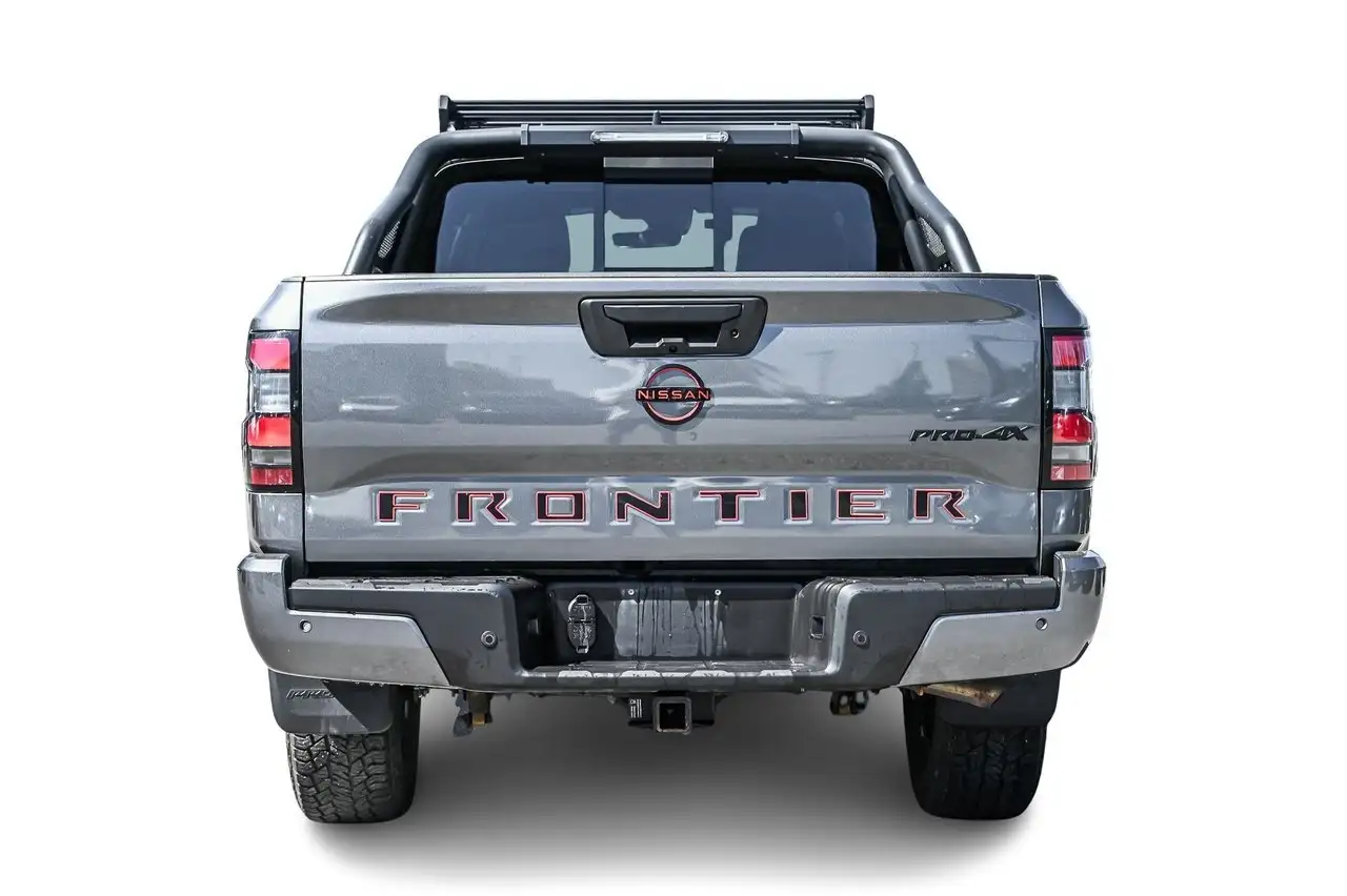 Nissan Frontier снимка Nissan Frontier