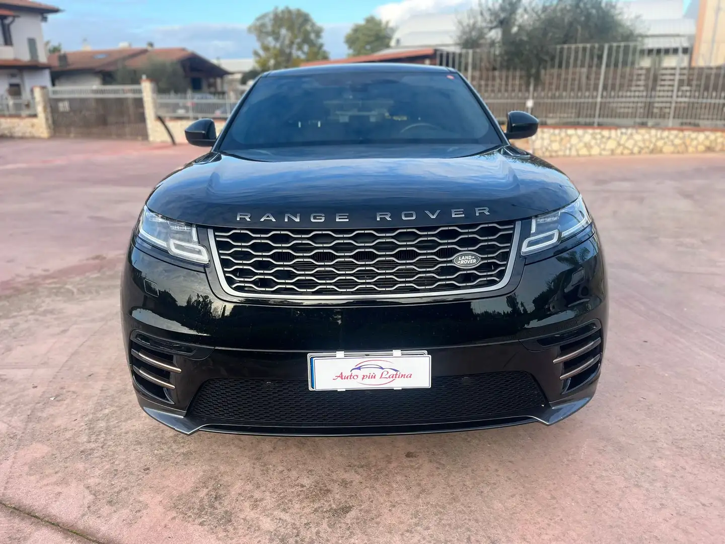 Land Rover Range Rover Velar Range Rover Velar 2017 2.0d i4 R-Dynamic SE 240cv Schwarz - 2