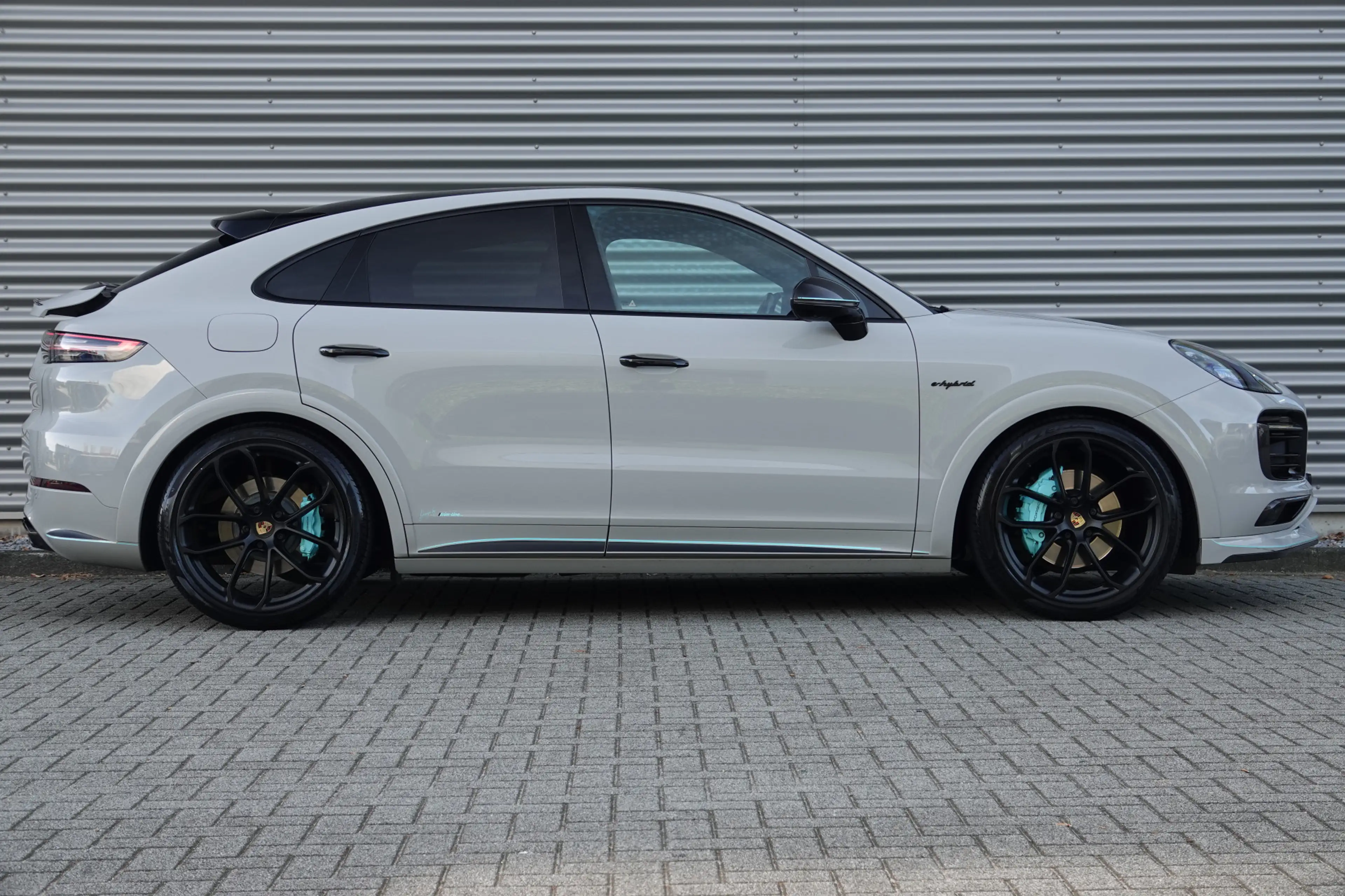 Porsche Cayenne Coupé 3.0 E-Hybrid | Techart | Alcantara | Sport D — photo 20