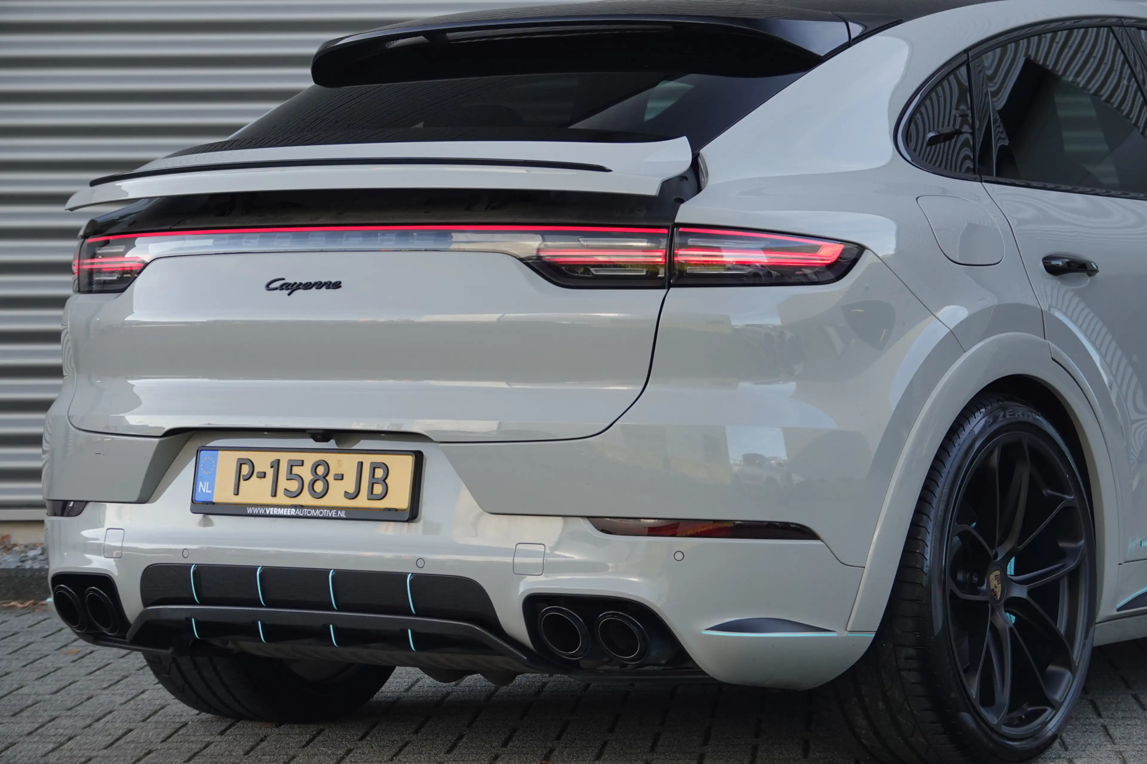 Porsche Cayenne Coupé 3.0 E-Hybrid | Techart | Alcantara | Sport D — photo 16