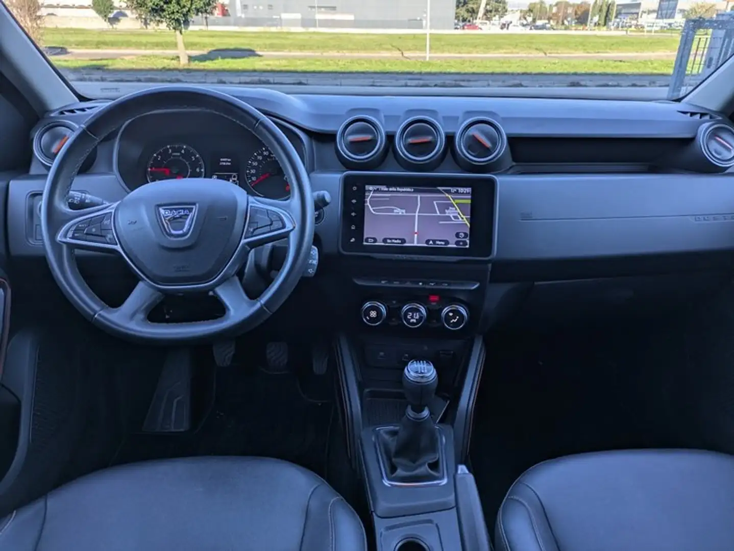 Dacia Duster 1.0 tce SL Extreme Gpl 4x2 100cv PRONTA CONSEGNA Nero - 2