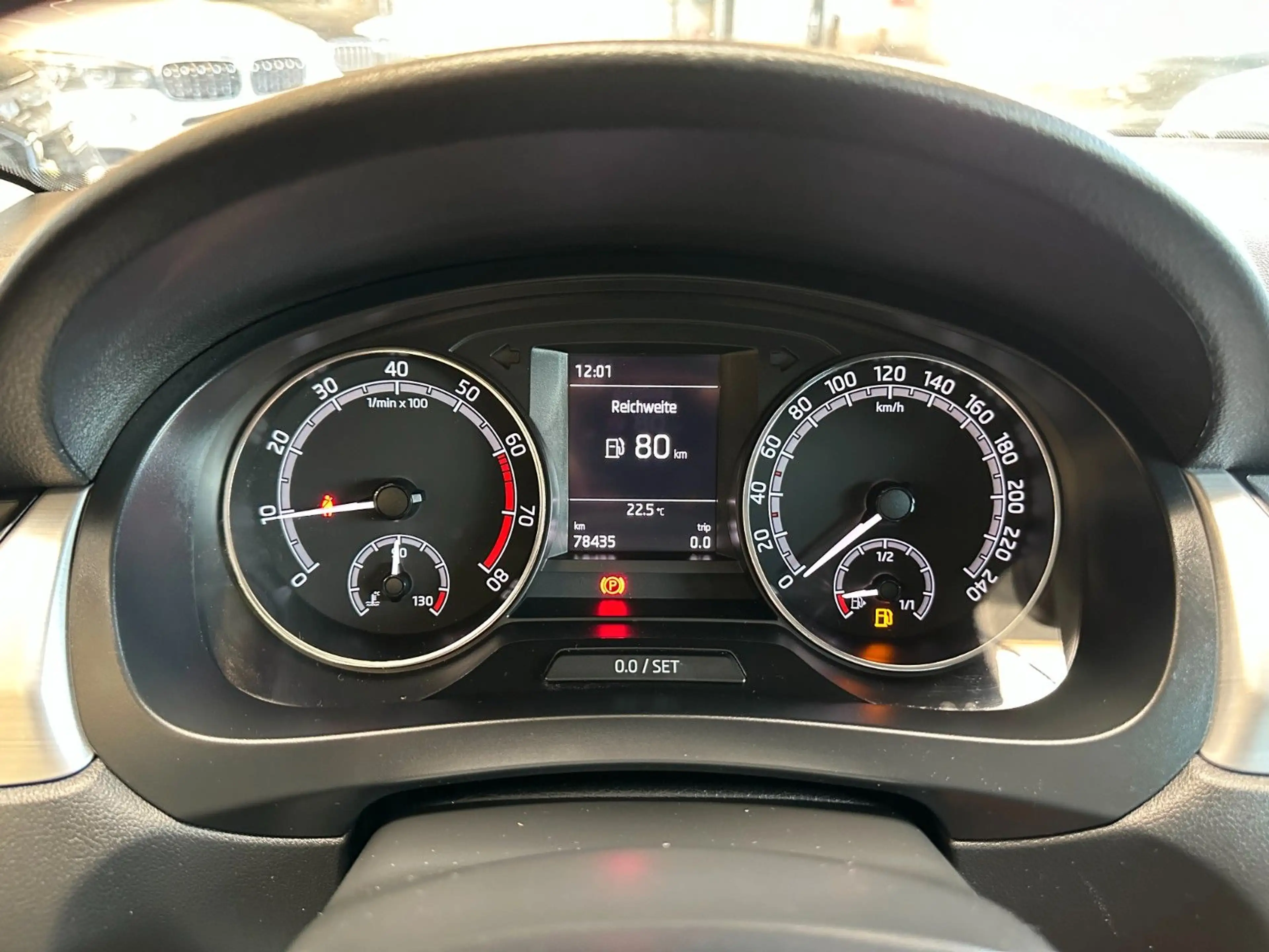 Skoda Rapid/Spaceback *Service:NEU*TEMPO*SitzHZ*KLIMAAUTO*PDC* — photo 14