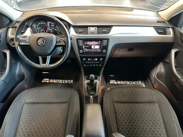 Skoda Rapid view 7