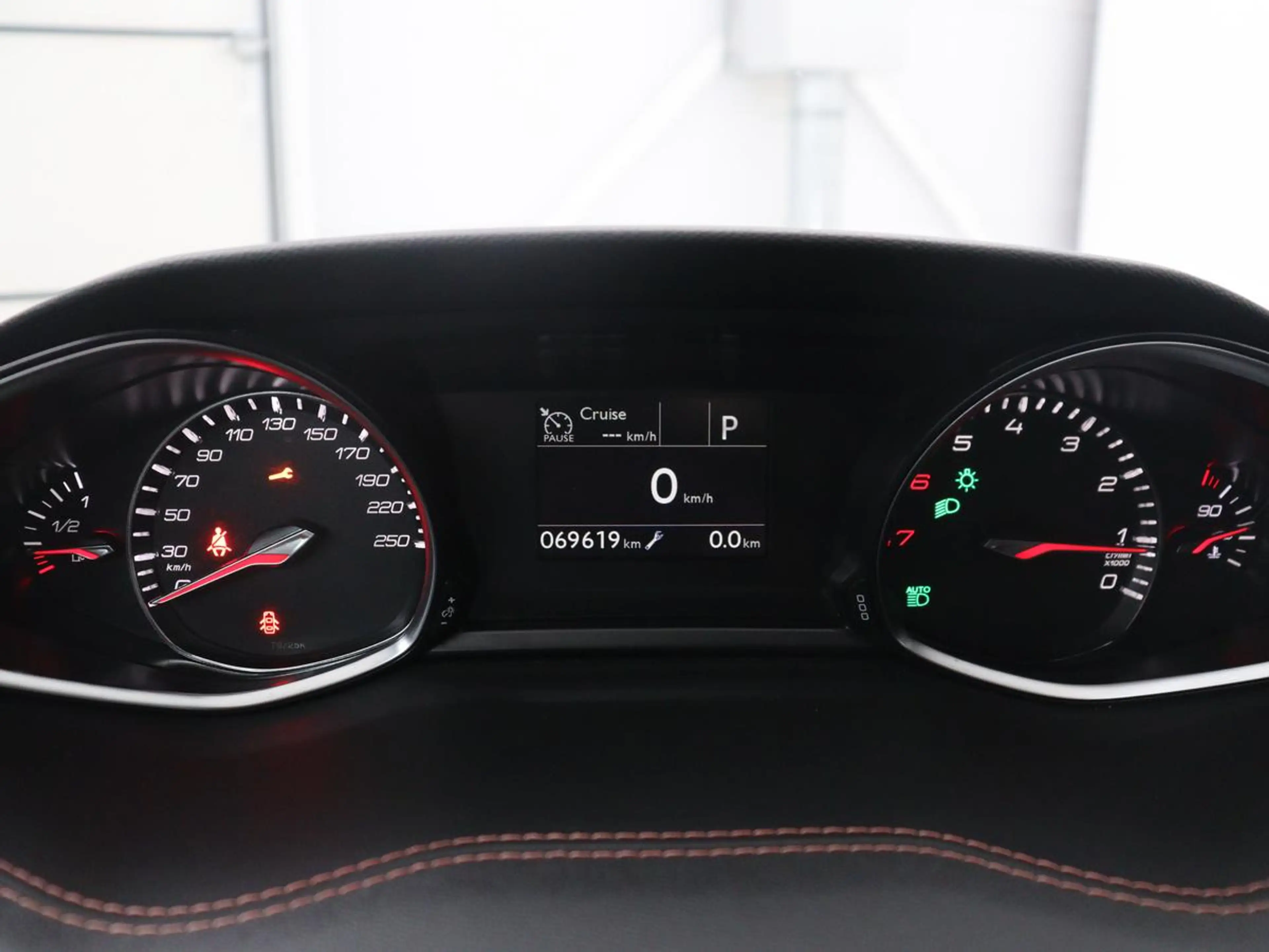 Peugeot 308 SW 1.2 PureTech GT-line | Half leder | Cruise cont — photo 21