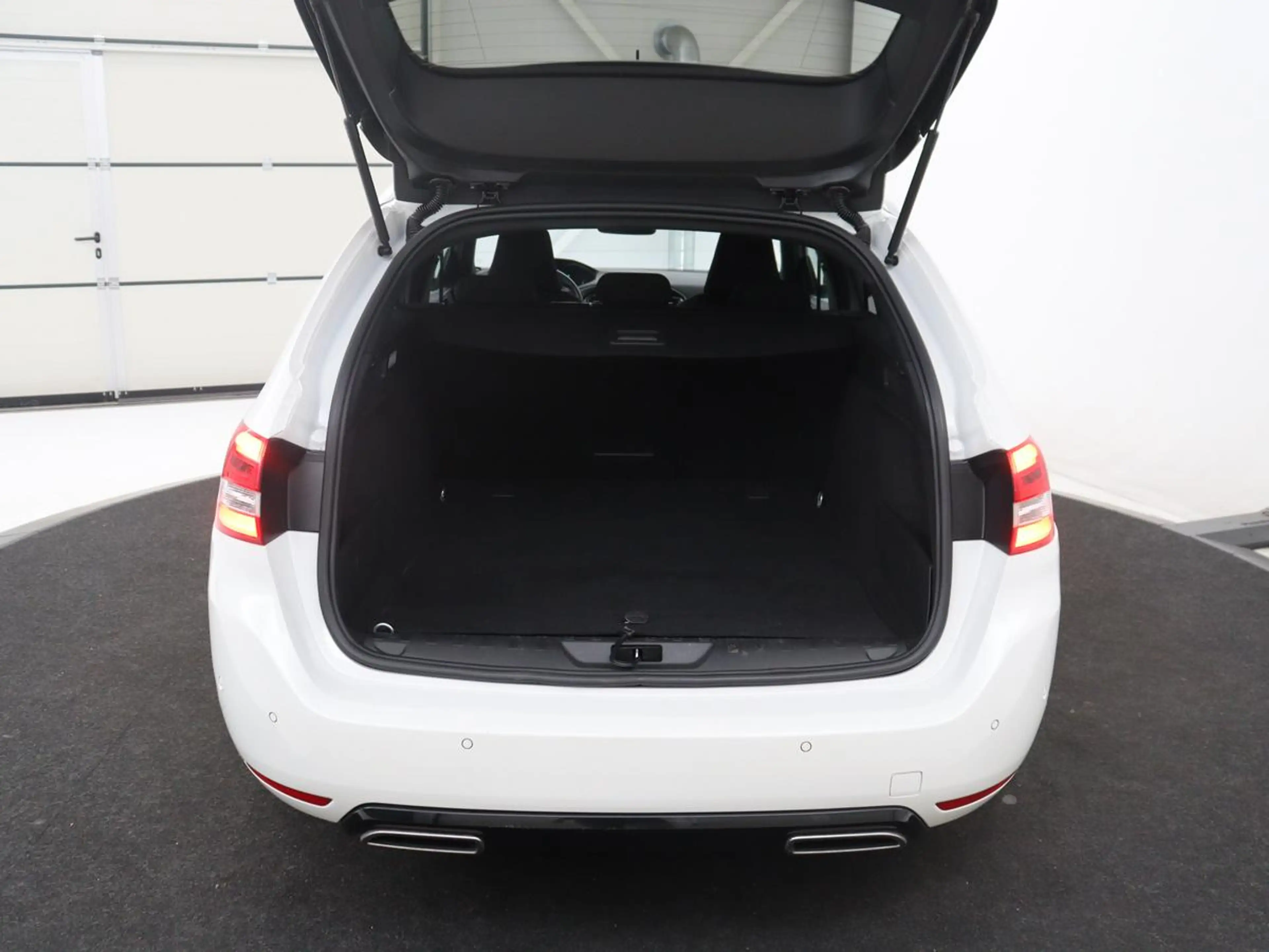 Peugeot 308 SW 1.2 PureTech GT-line | Half leder | Cruise cont — photo 22