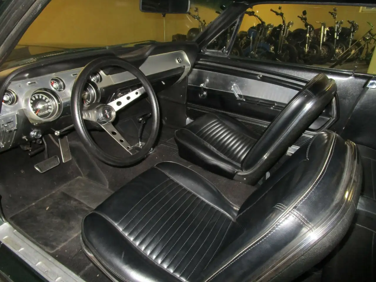 Ford Mustang 4.7 V 8 Modelljahr 1967, foto 9