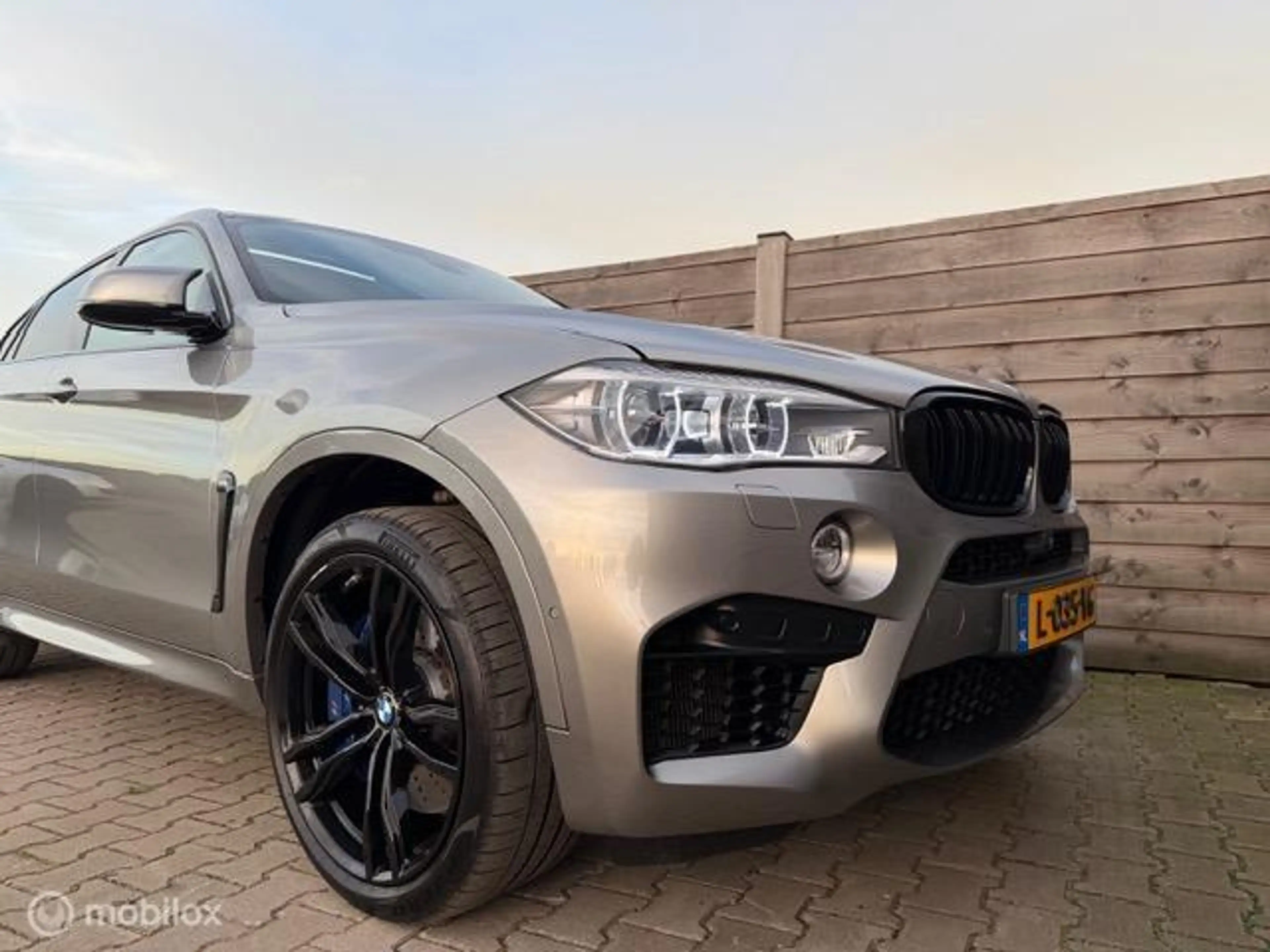 BMW X6 M 4.4 V8 575PK Pano-Head.up-Trekhaak-Memory-B&O — photo 16