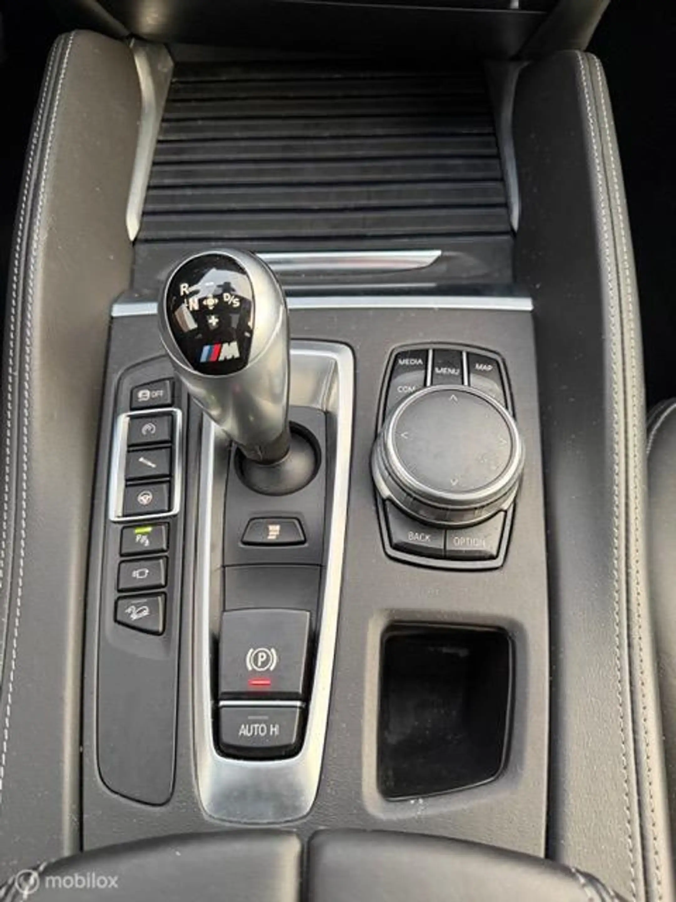 BMW X6 M 4.4 V8 575PK Pano-Head.up-Trekhaak-Memory-B&O — photo 28