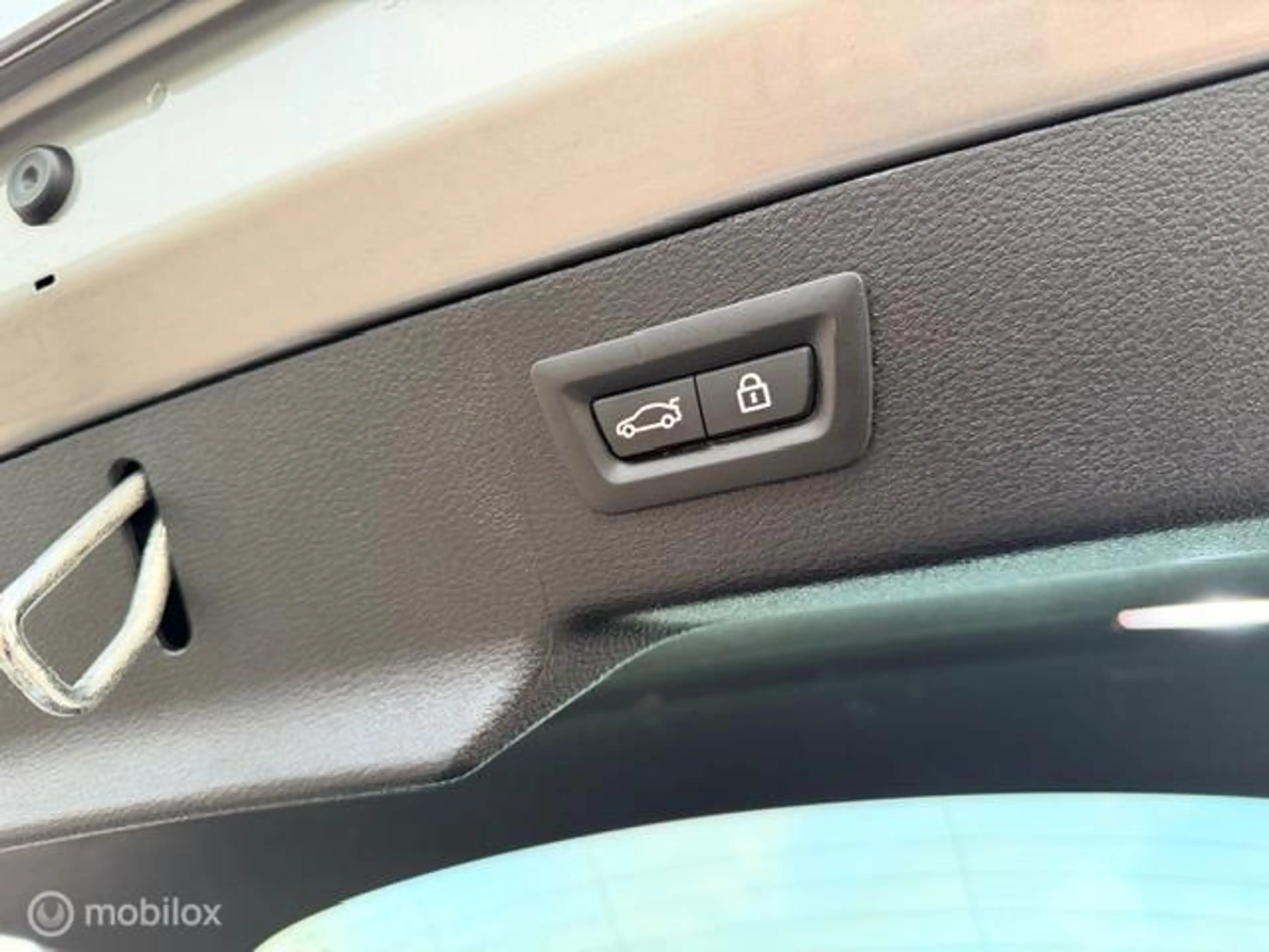BMW X6 M 4.4 V8 575PK Pano-Head.up-Trekhaak-Memory-B&O — photo 42