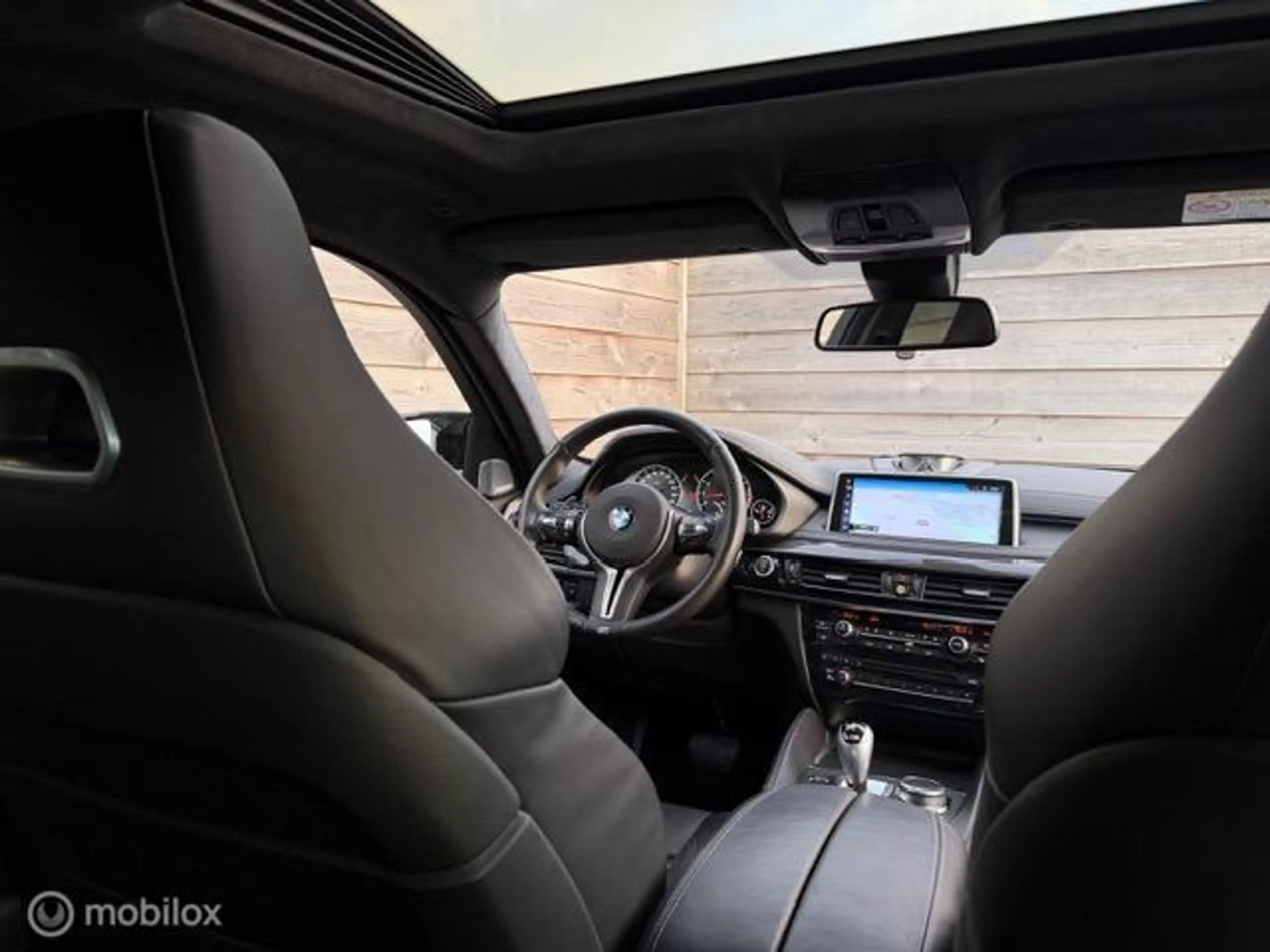 BMW X6 M 4.4 V8 575PK Pano-Head.up-Trekhaak-Memory-B&O — photo 34