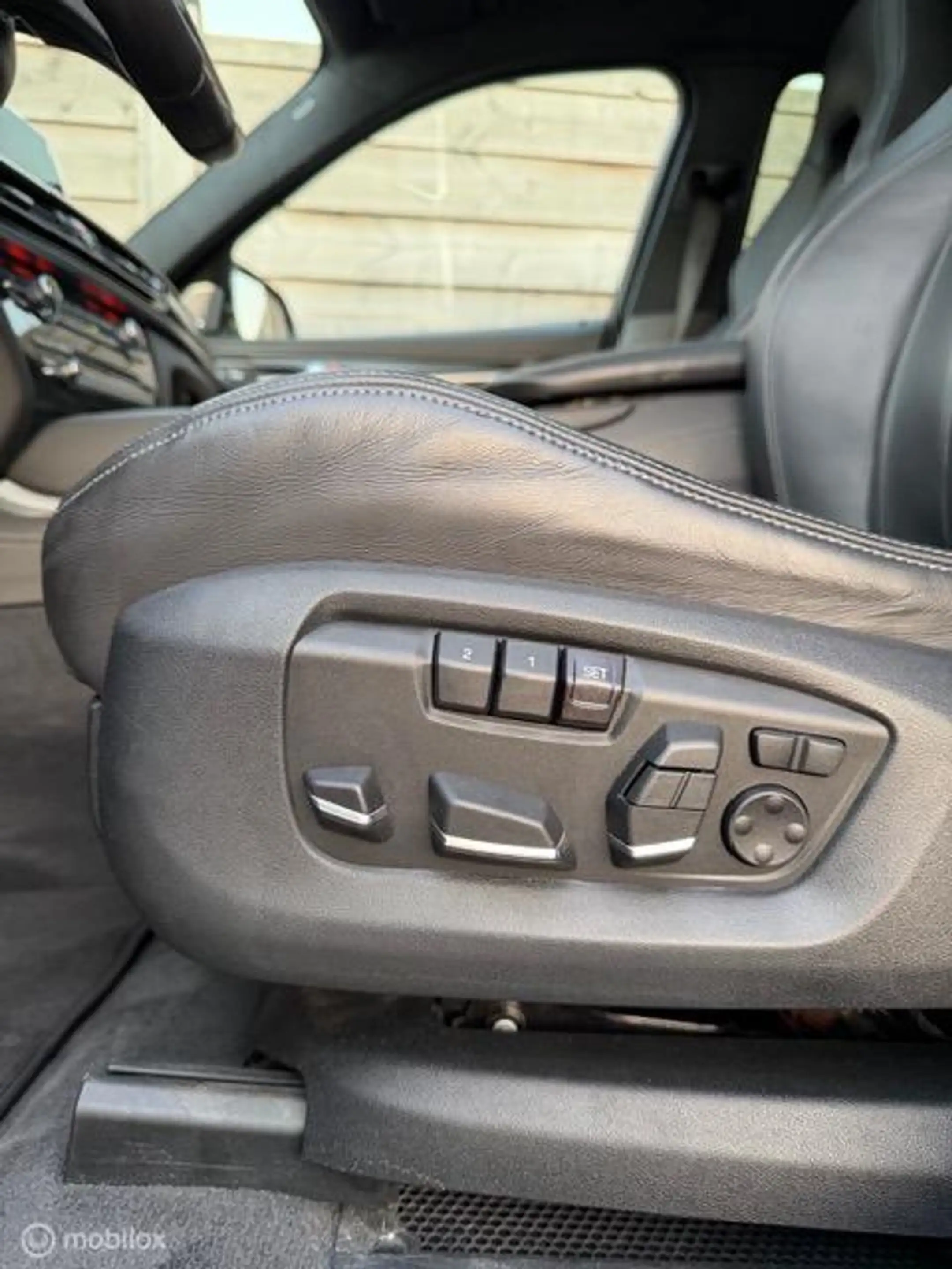 BMW X6 M 4.4 V8 575PK Pano-Head.up-Trekhaak-Memory-B&O — photo 5