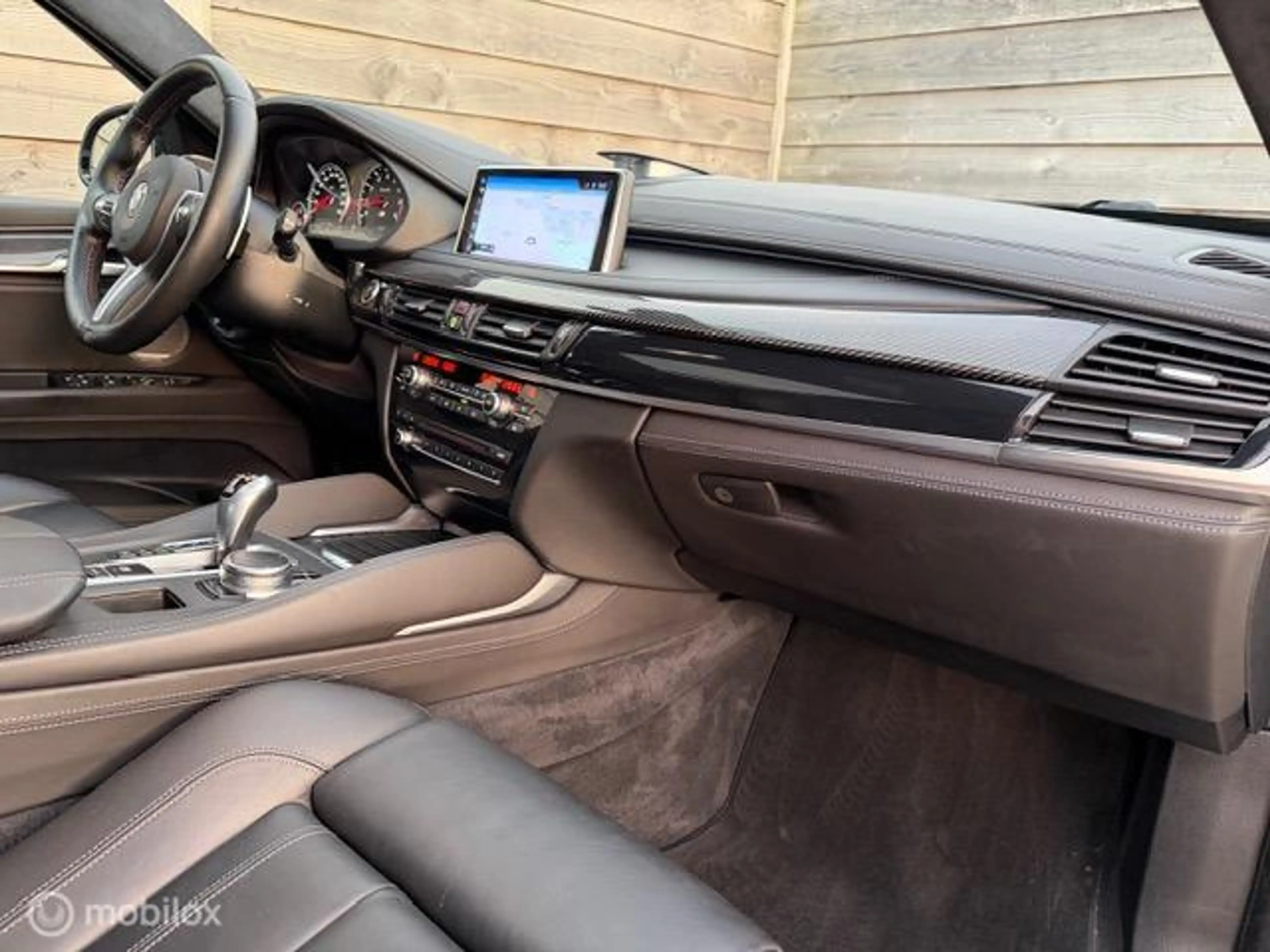 BMW X6 M 4.4 V8 575PK Pano-Head.up-Trekhaak-Memory-B&O — photo 36