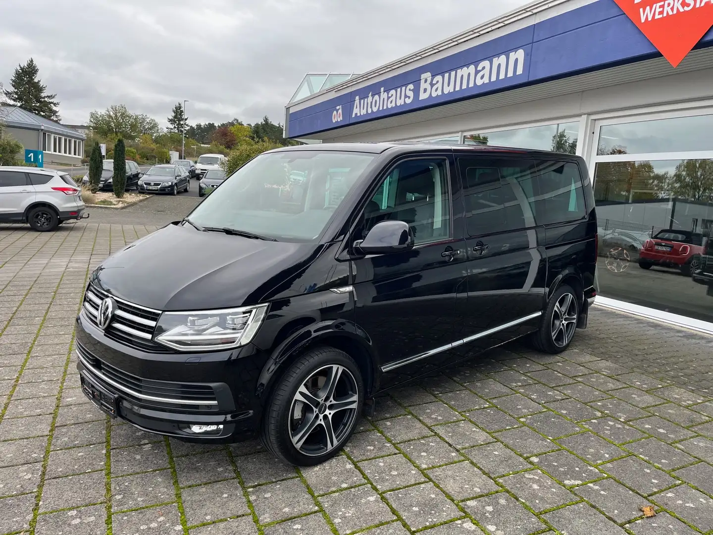 Volkswagen T6 Multivan Multivan Highline 4Motion Schwarz - 1
