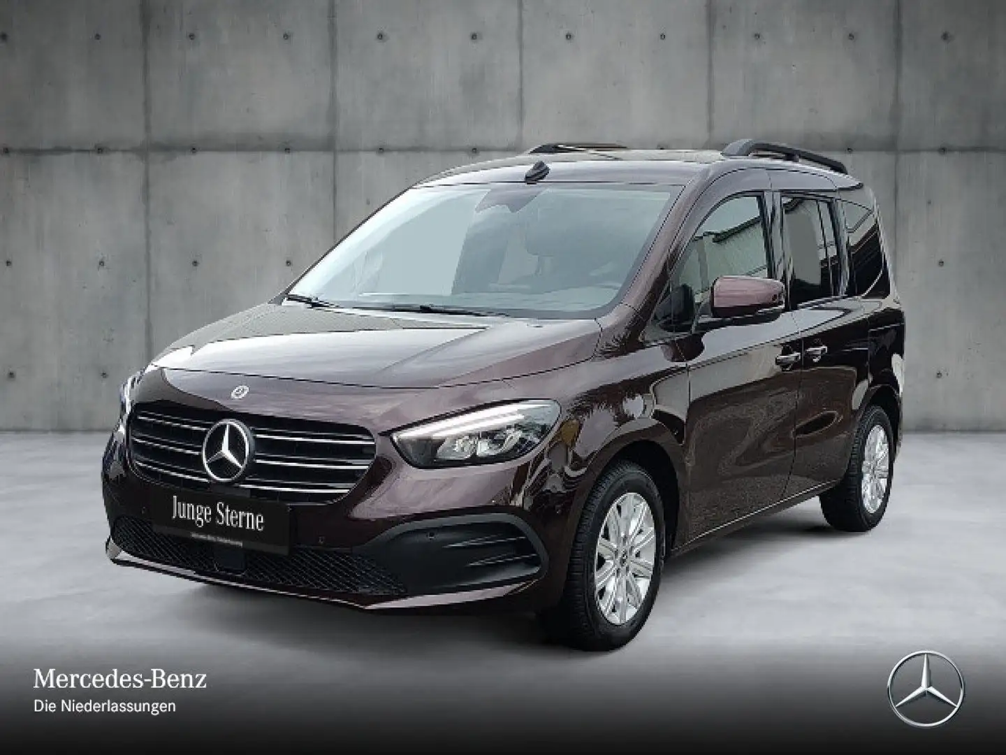 Mercedes-Benz T-Class T 180 d Klimaautom+AHK+Navi+MBUX+ParkP+PTS+Kamera Rot - 2