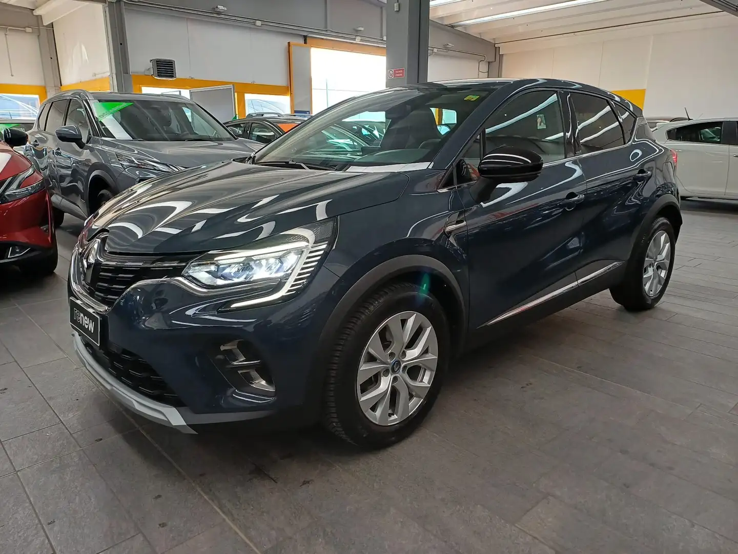 Renault Captur Captur 1.6 E-Tech phev Intens 160cv auto Blu/Azzurro - 2