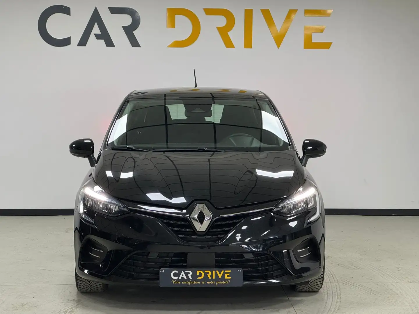 Renault Clio 1.0i SCe//2021//76.000KM//CARPLAY//CLIM Zwart - 2