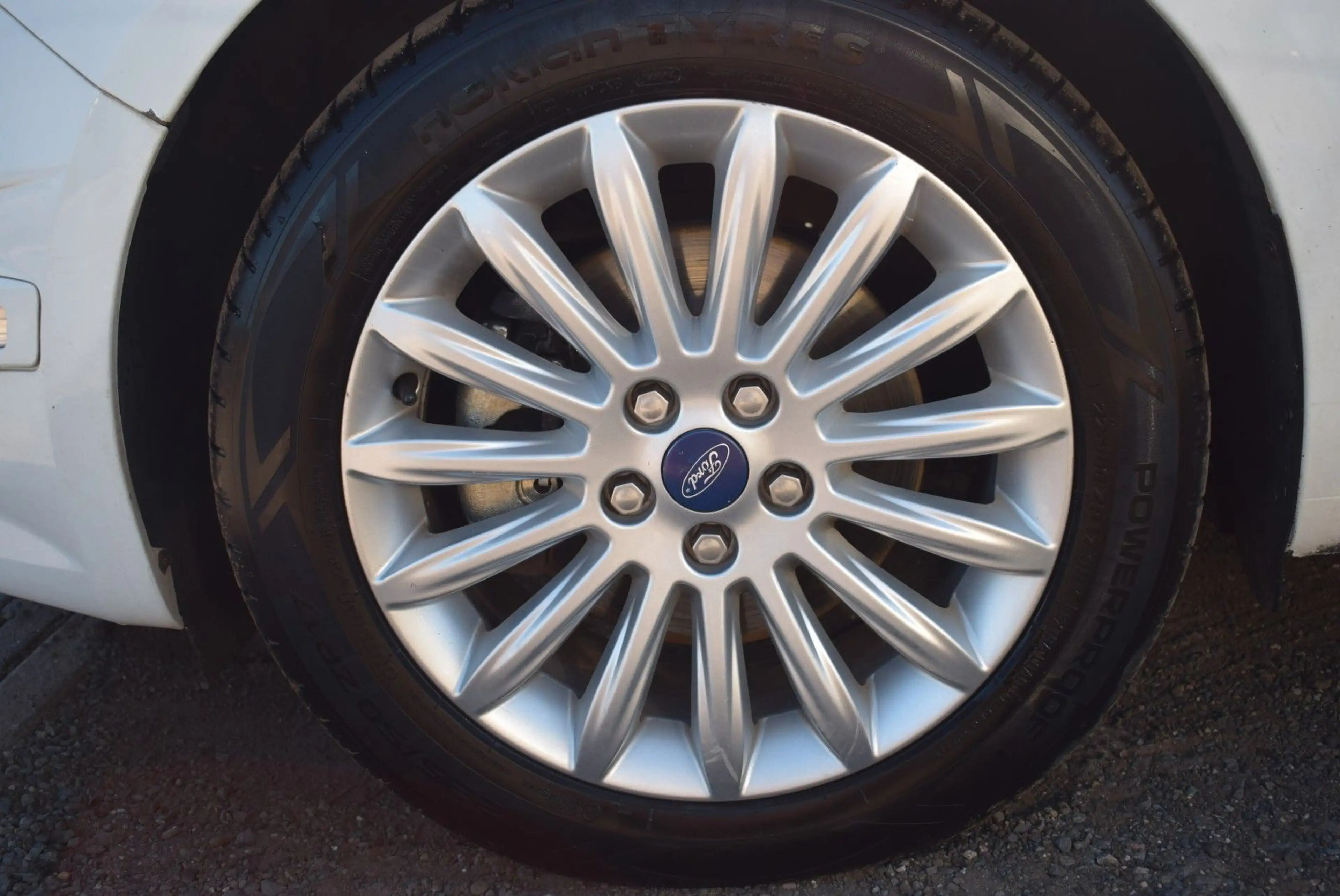 Ford S-Max S-MAX Titanium — photo 8