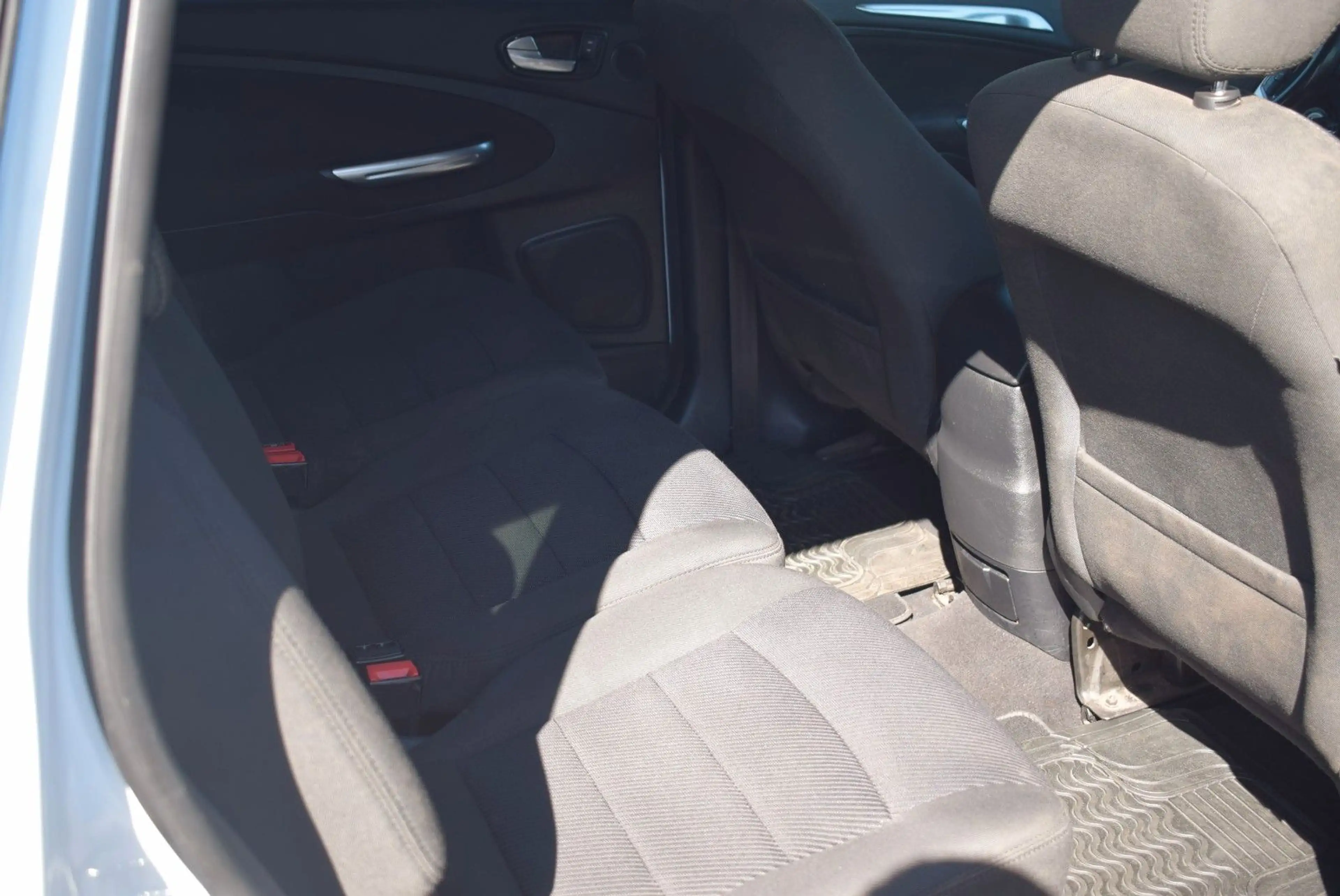 Ford S-Max S-MAX Titanium — photo 14