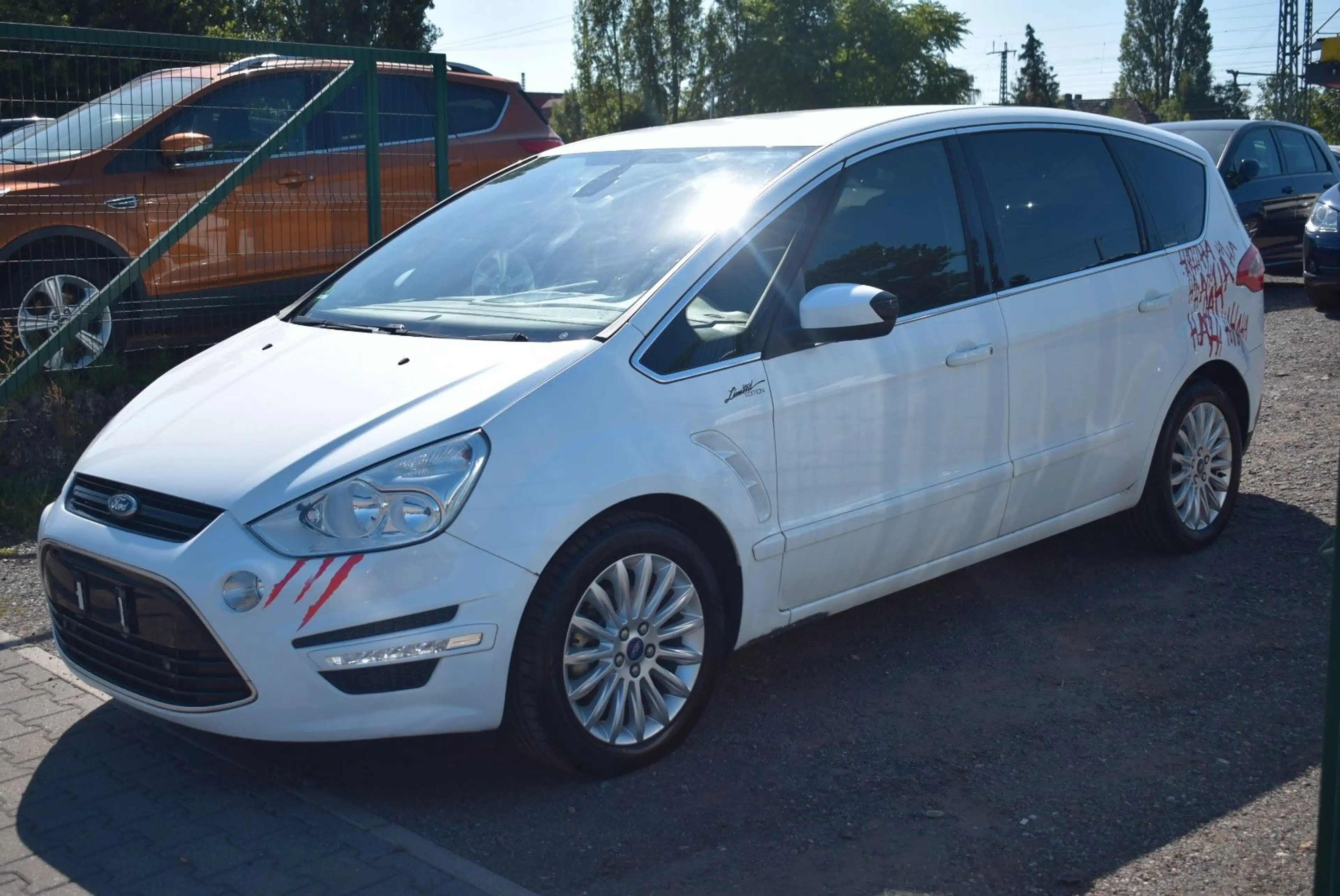 Ford S-Max S-MAX Titanium — photo 2