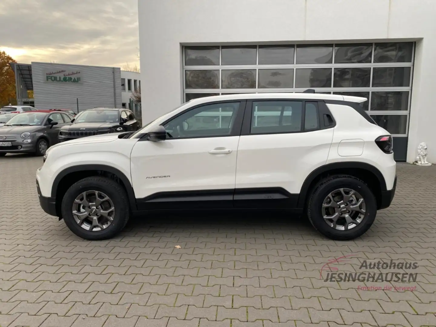 Jeep Avenger Longitude LED Apple CarPlay Android Auto DAB Keyle Weiß - 2