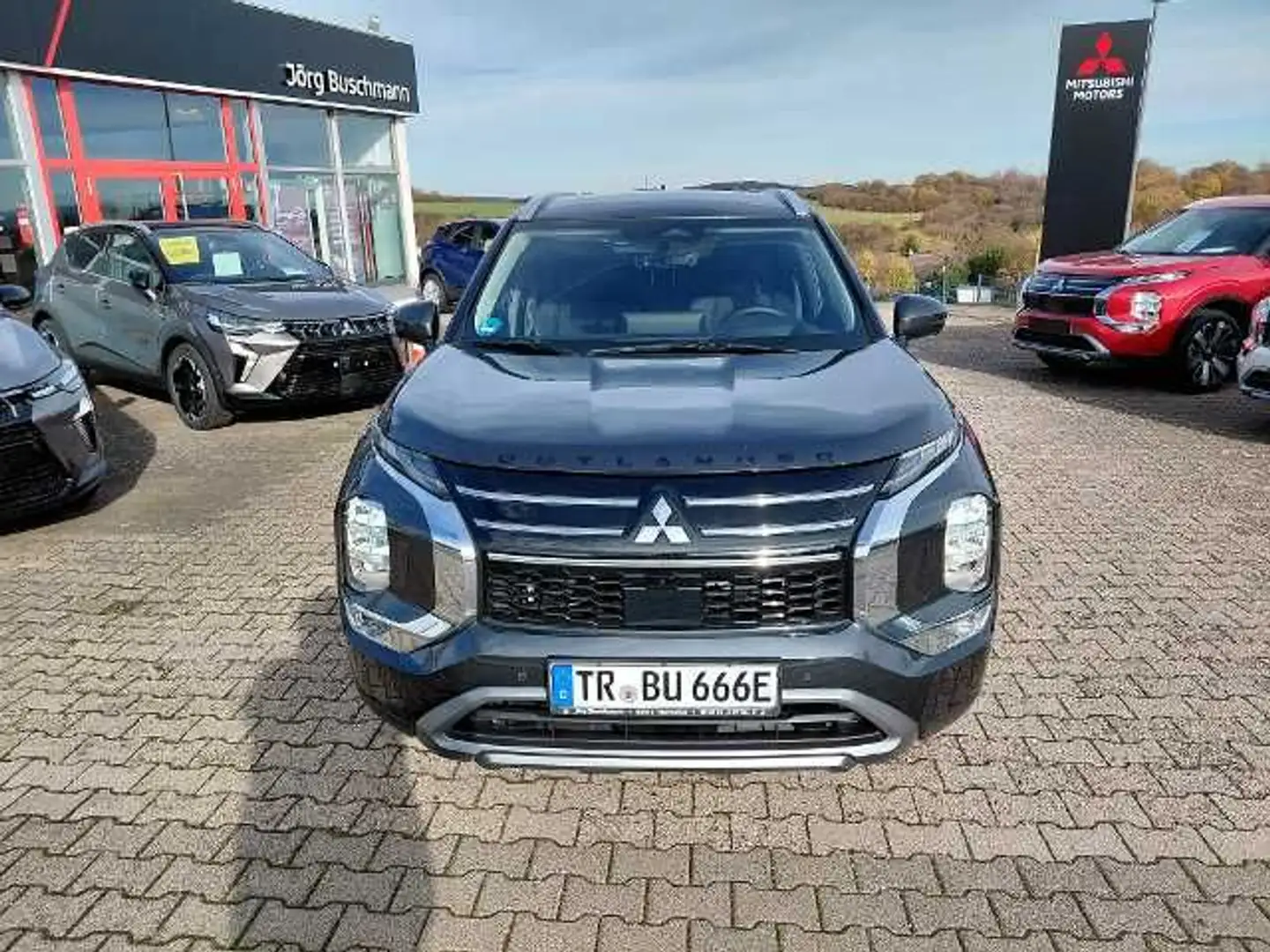 Mitsubishi Outlander 2.4L PHEV Intro Edition,LED,SHZ,4WD Grau - 2