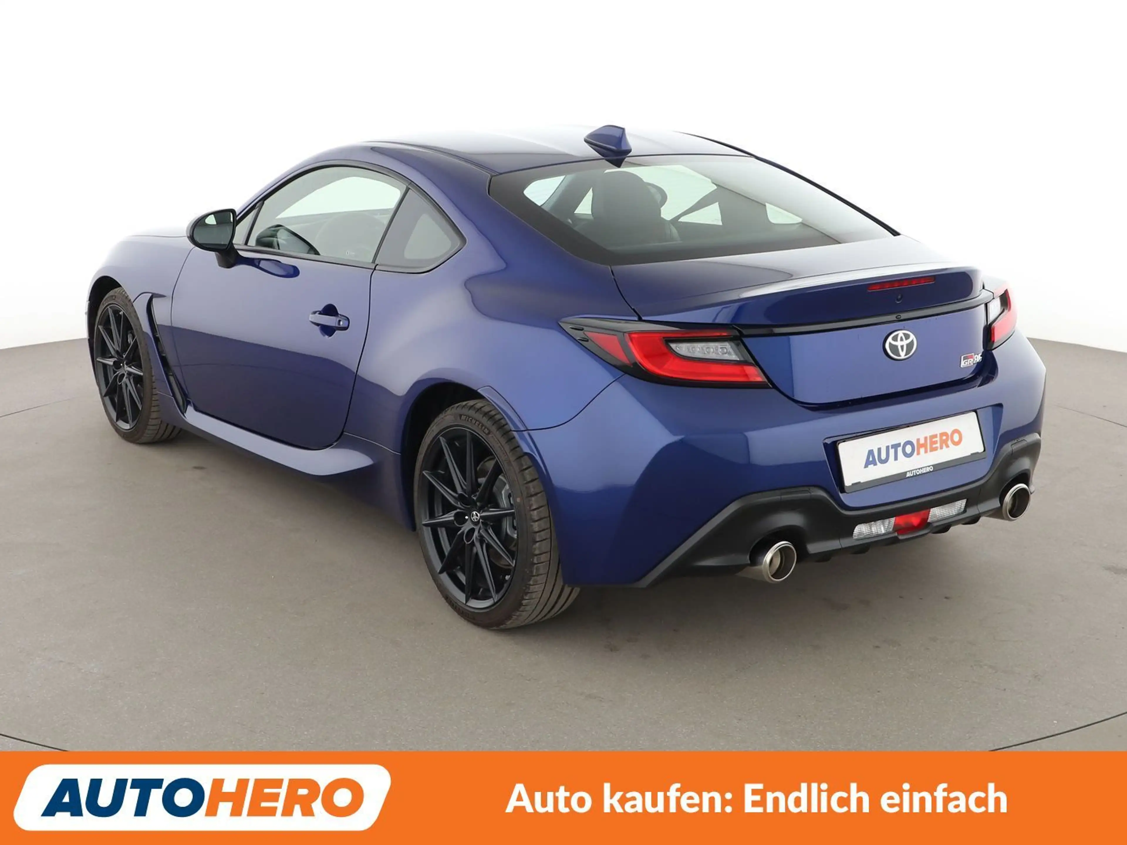 Toyota GR86 2.4 *MATRIX*TEMPO*CAM*SHZ*ALU*KLIMA* — photo 4