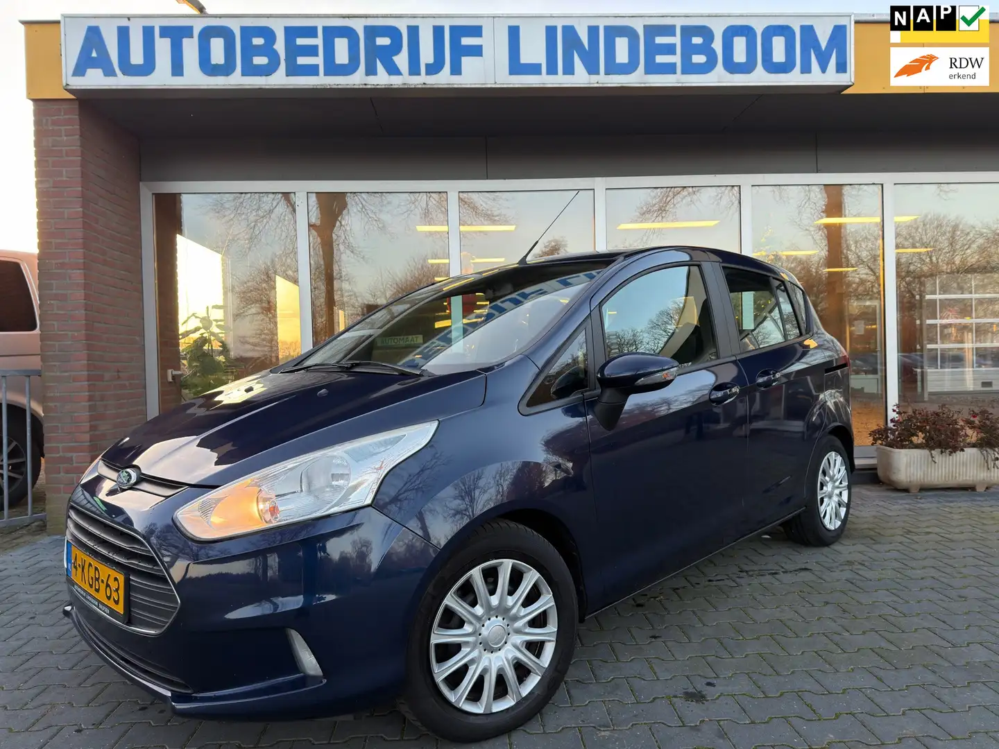 Ford B-Max 1.0 EcoBoost Style Nieuwstaat ! Trekhaak Cruise Co Blauw - 1