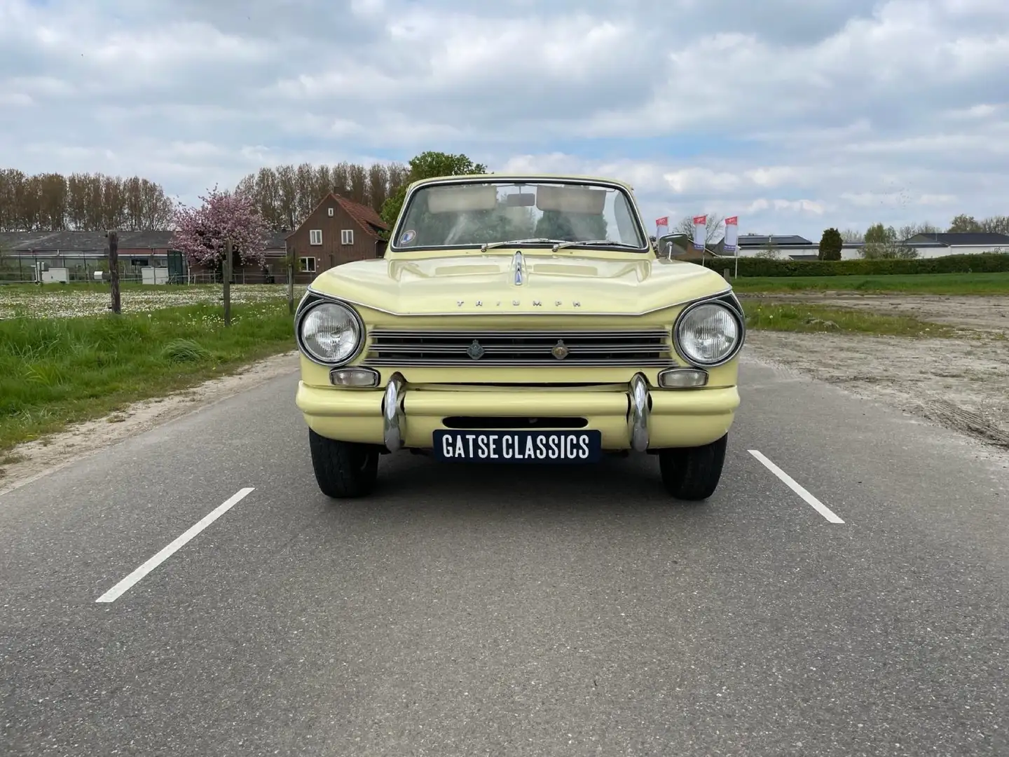Triumph Herald cabrio Żółty - 1